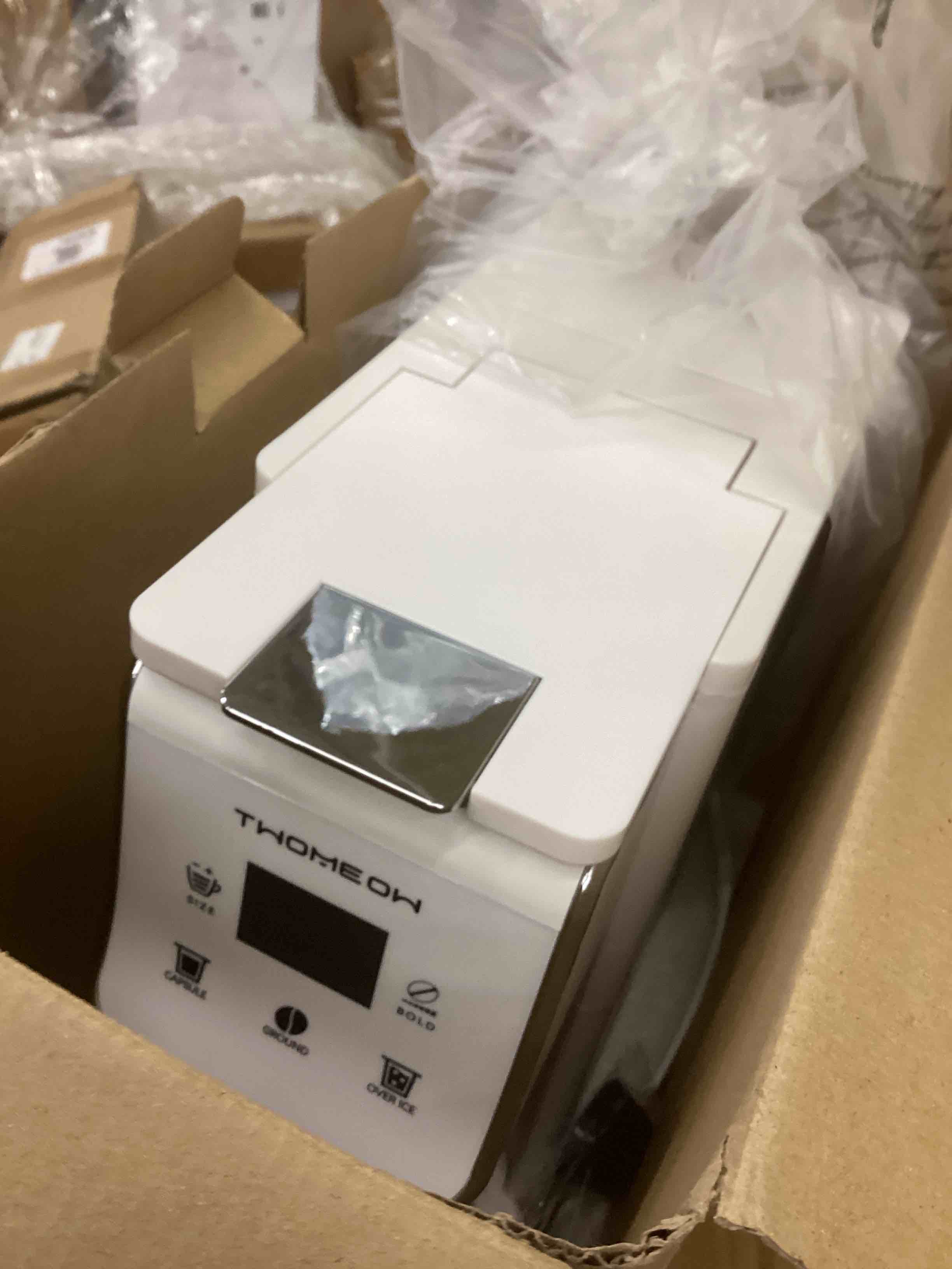 Condition photo showing New/Like New for K Cup Coffee Maker With Bold Setting, Single Serve Hot & Iced Coffee Maker for K-Cup and Grounds, 52oz Removable Reservoir, 6 to14oz Brew Sizes, Pod Coffee Machine With Reusable Filter. white