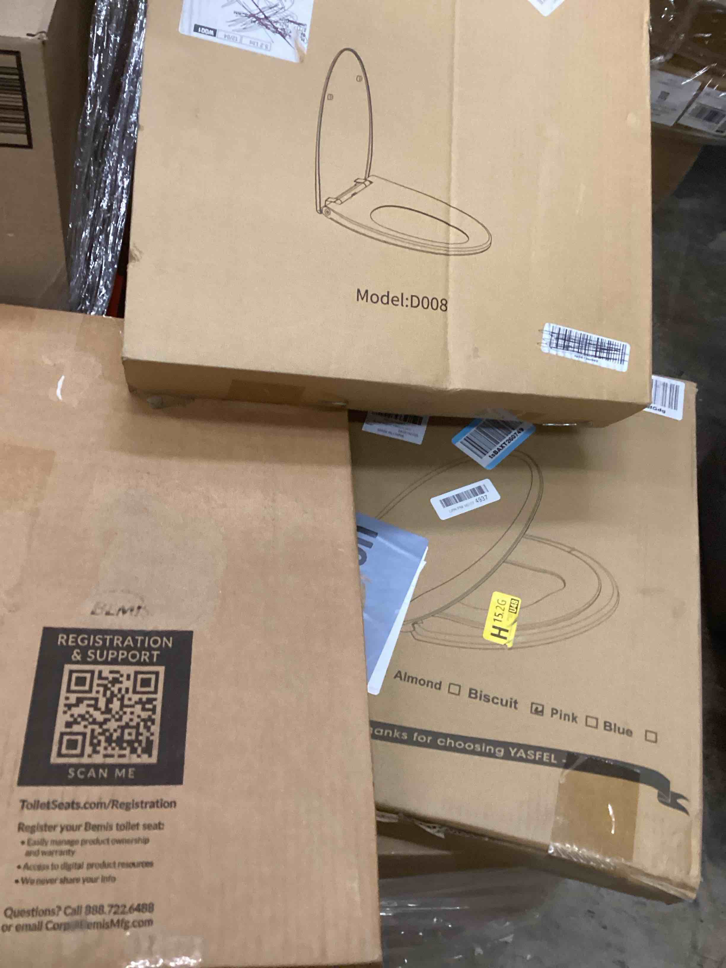 Condition photo showing As Is for assorted toilet seats 