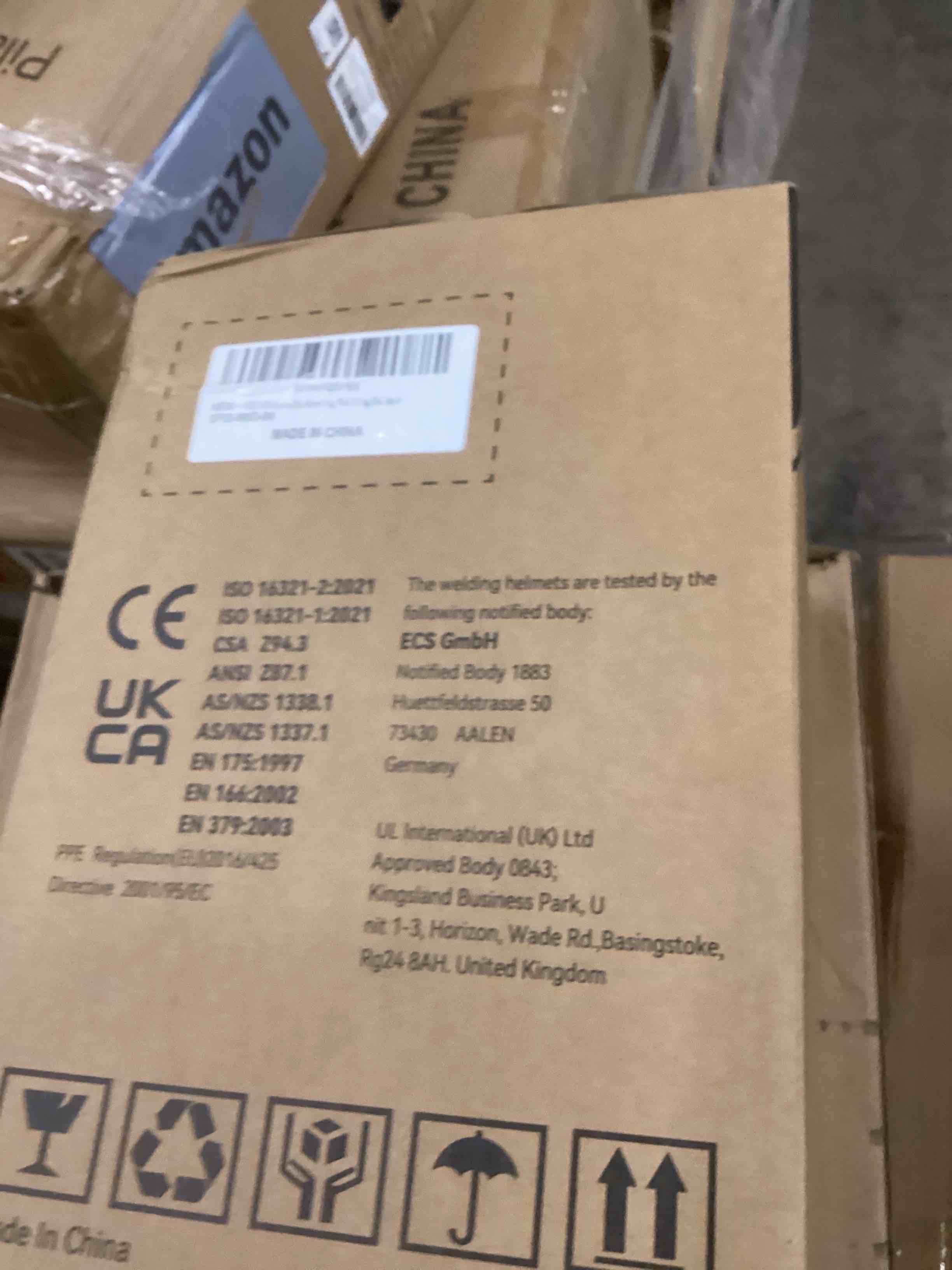 Condition photo showing New/Like New for vilsin auto-darkening welding helmet 