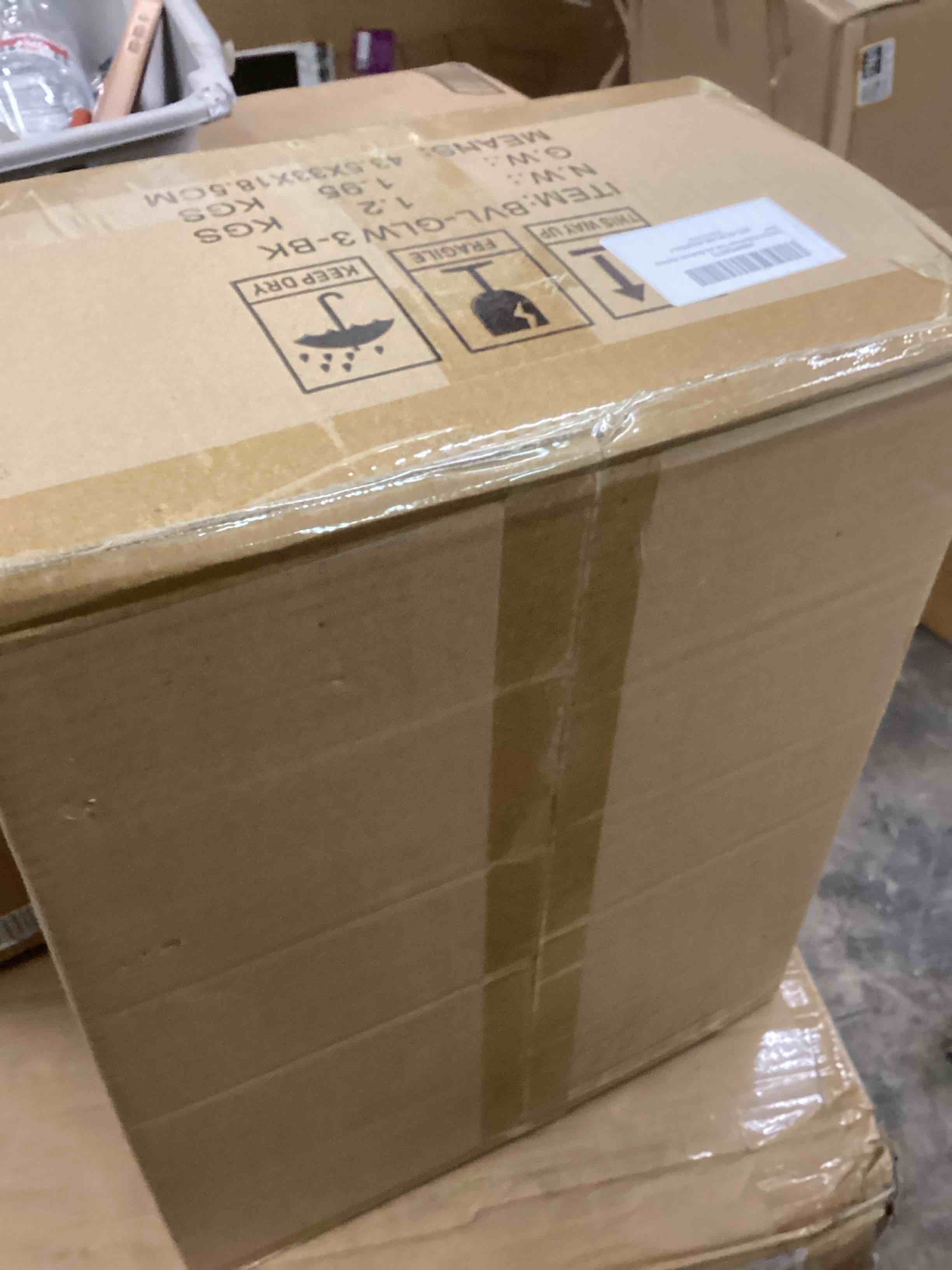 Condition photo showing New/Like New for VONLUCE Bathroom Vanity Light, 3 Light Bathroom Light Fixture Over Mirror, Bathroom Wall Lamp with Clear Glass, Modern Black Vanity Lighting fixtures for Bathroom, Bedroom, Hallway Black 3-Light