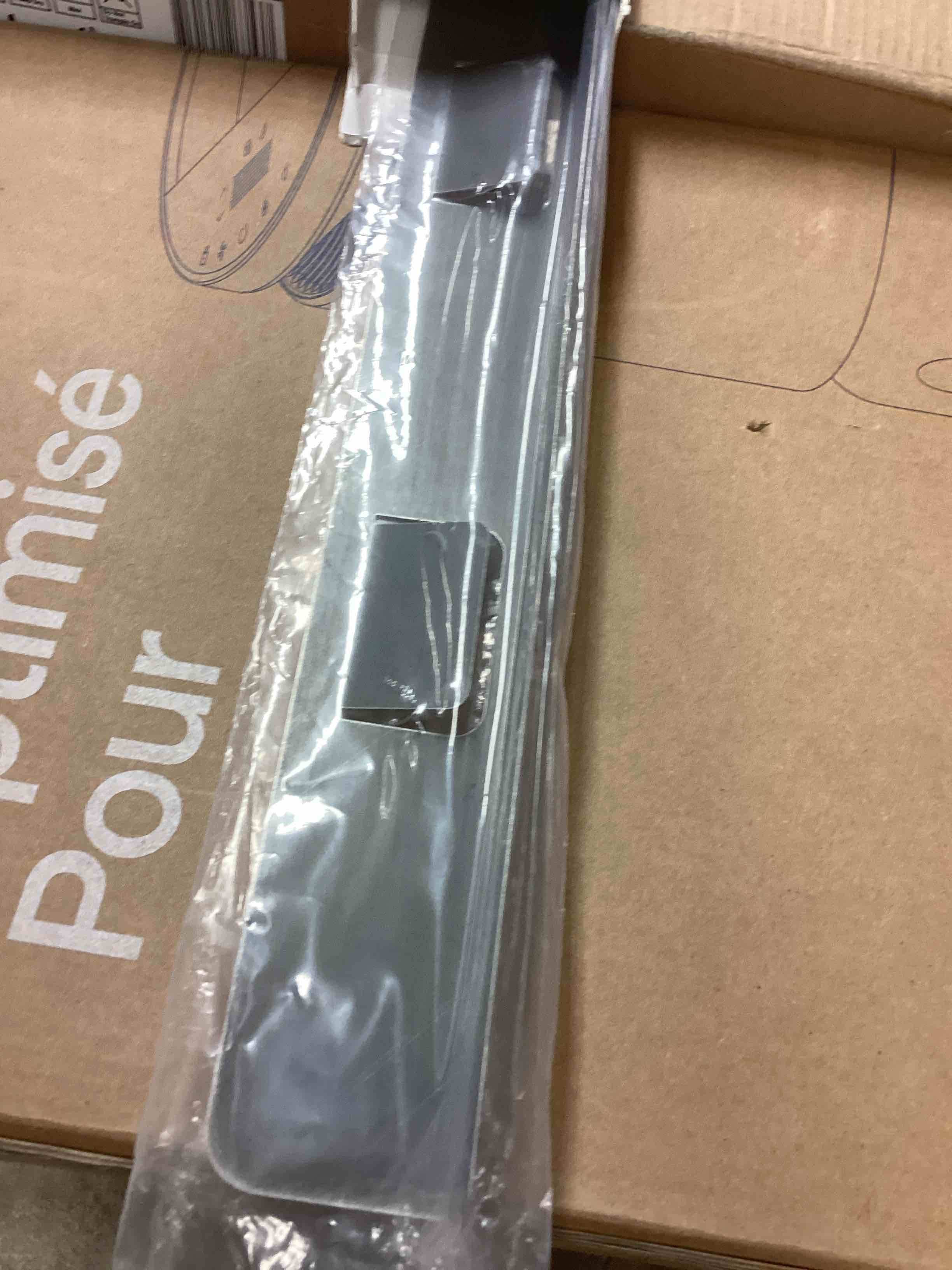 Condition photo showing New/Like New for Stove Gap Covers 316 Stainless Steel,Stove Gap Filler,Heat-Resistant Oven Side Gap Filler,Between Stove and Counter Slide In Range Trim Kit for Kitchen,2 Pack (23.2” Shiny Black) 23.2" Shiny Black