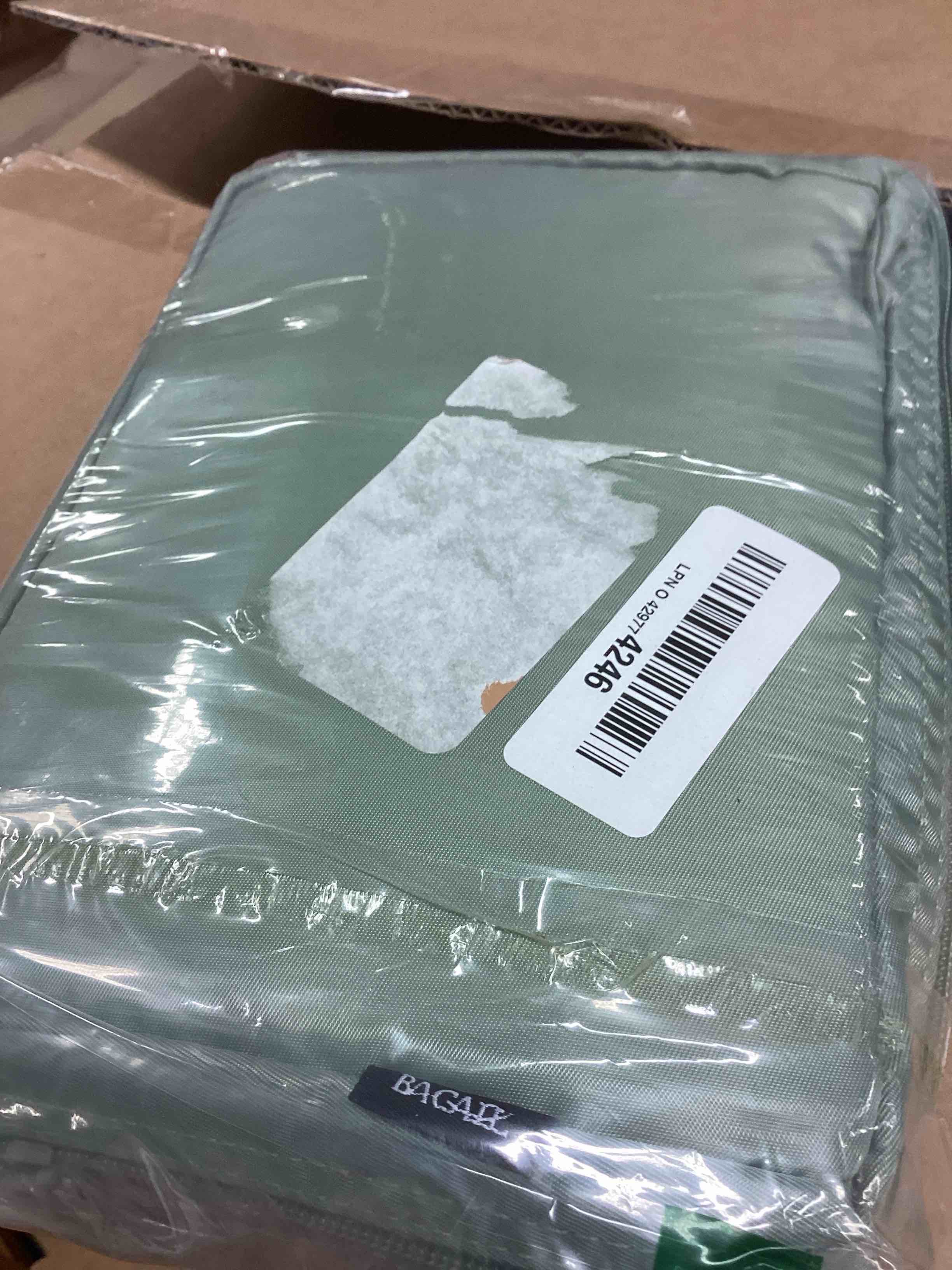 Condition photo showing New/Like New for BAGAIL 8 Set Packing Cubes Luggage Packing Organizers for Travel Accessories-Matcha Green Matcha Green 8 Set
