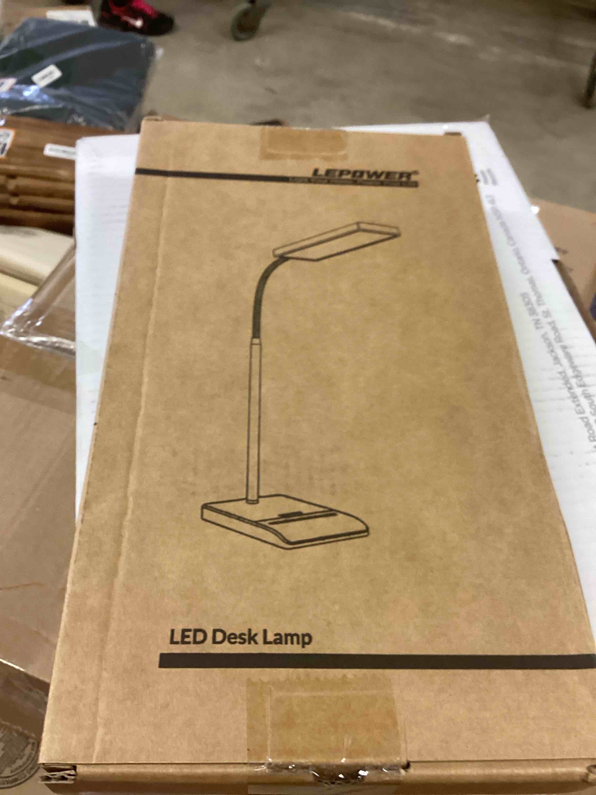 Condition photo showing New/Like New for LEPOWER Desk Lamp, 800LM LED for Home Office, 12W Reading for Desk, Eye-Caring Light, Touch Table Gooseneck Lamp, 50 Lighting Modes, Bright for Bedroom, Study (Black)