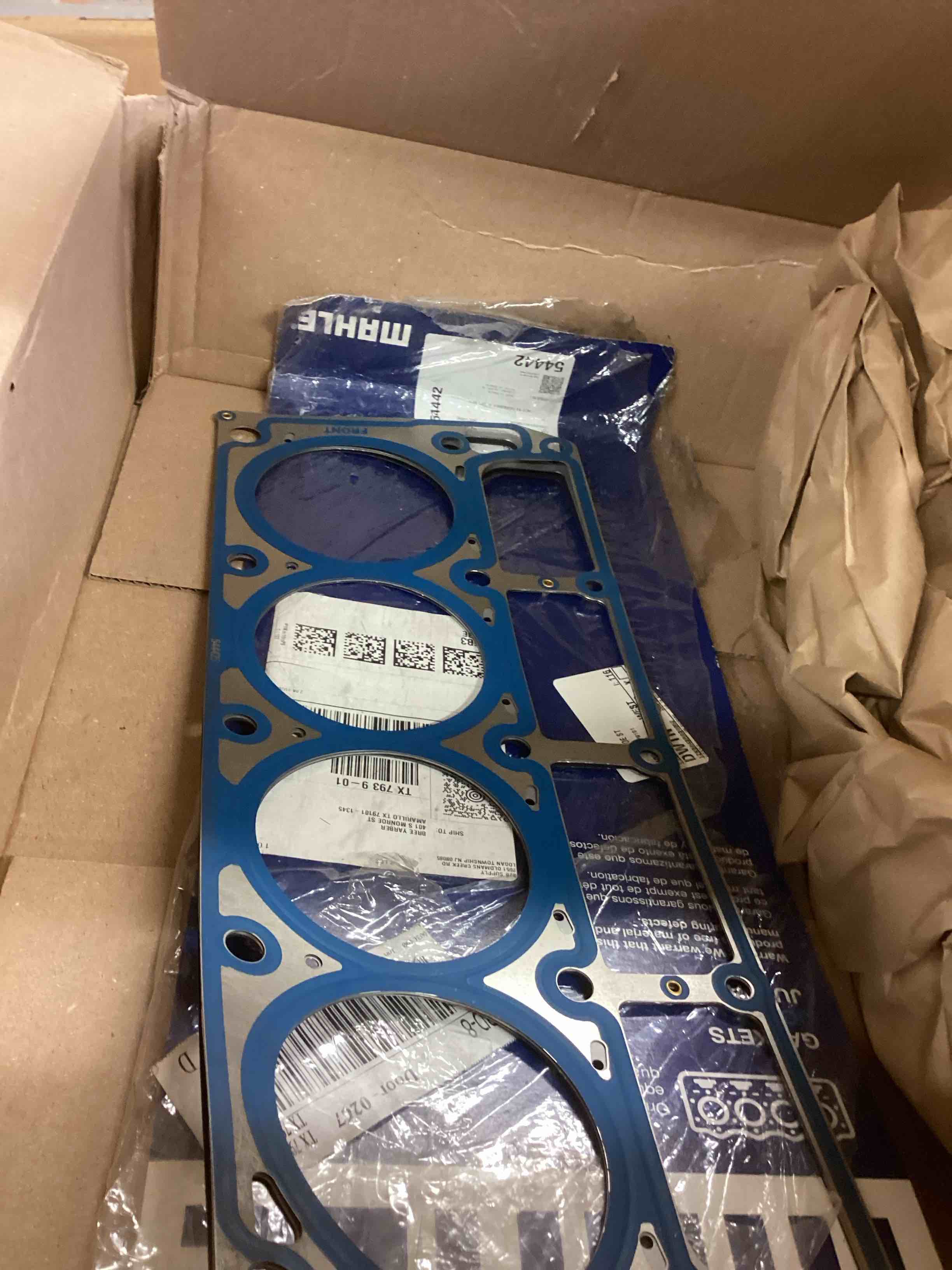 Condition photo showing New/Like New for MAHLE Original 54442 Engine Cylinder Head Gasket