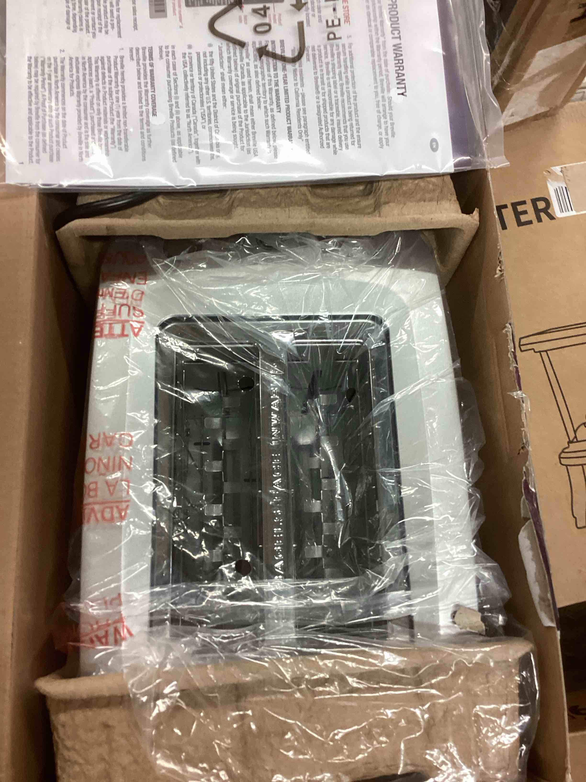 Condition photo showing New/Like New for Breville BTA820XL Die-Cast Smart Toaster, 2 Slice, Brushed Stainless Steel