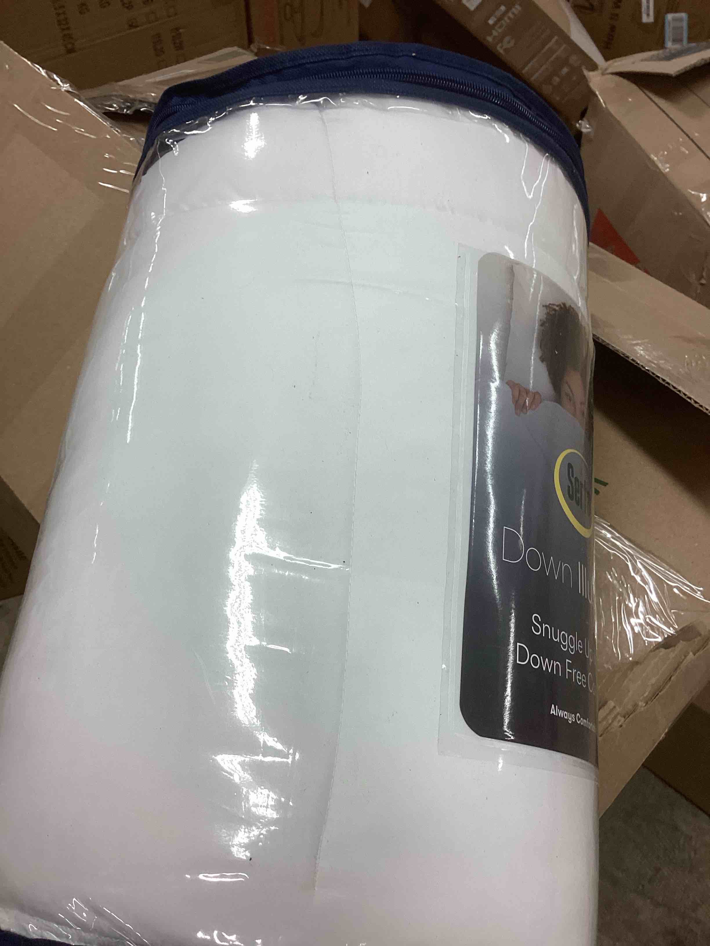 Condition photo showing New/Like New for SERTA Down Illusion All Season Hypoallergenic Down Alternative Comforter with Corner Loops, King/Cal King, White King/Cal King All Season