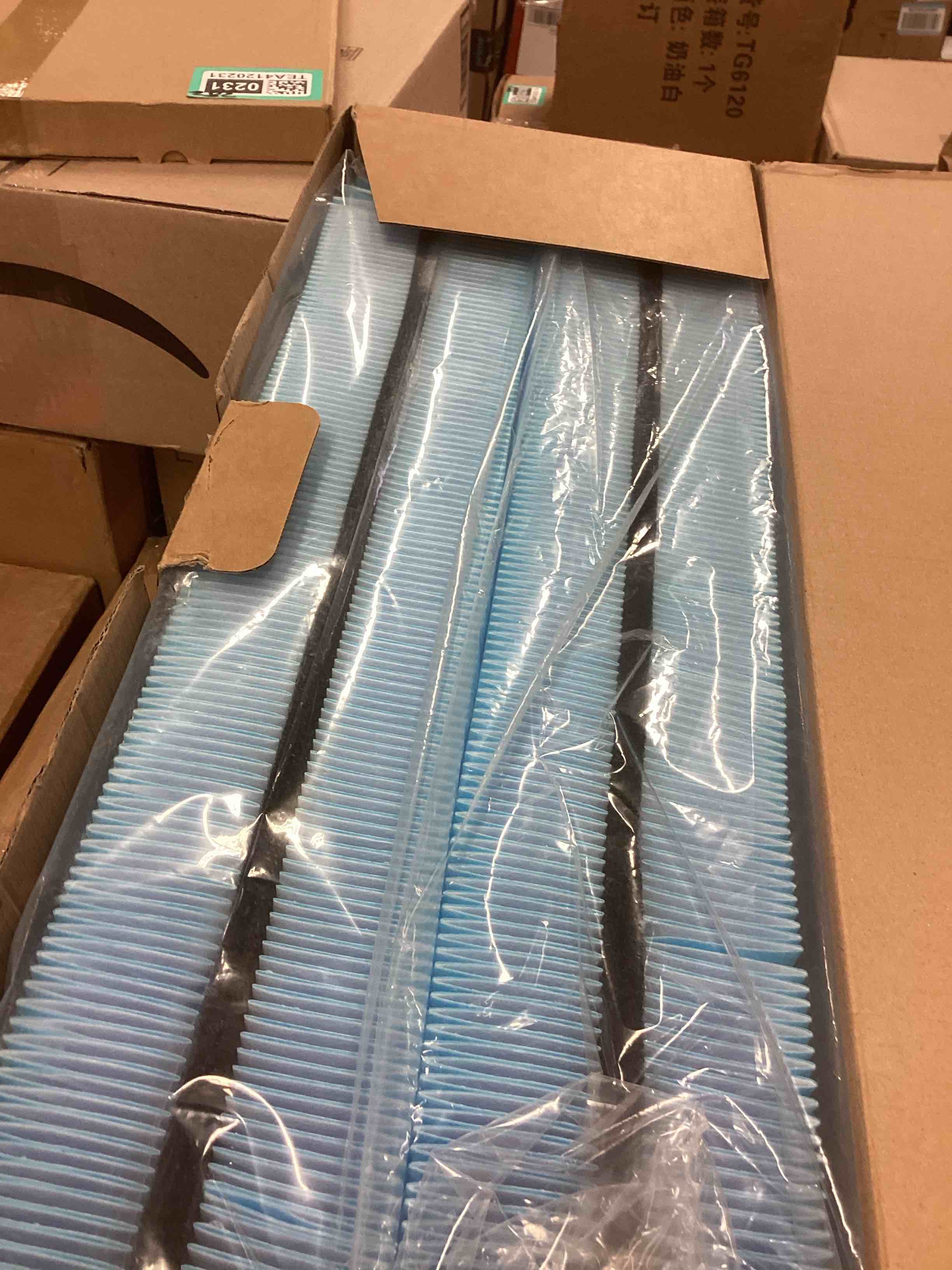 Condition photo showing New/Like New for Togameoy Blue Pure 211i Max AllergenBlock Filter Replacement Compatible with Blueair 211i Max Air Purifier, High Filtration Rate & Activated Carbon Filters, (Blue Pure F2MAX Filter), 2 Pack 2 Pack 211i Max AllergenBlock Filter