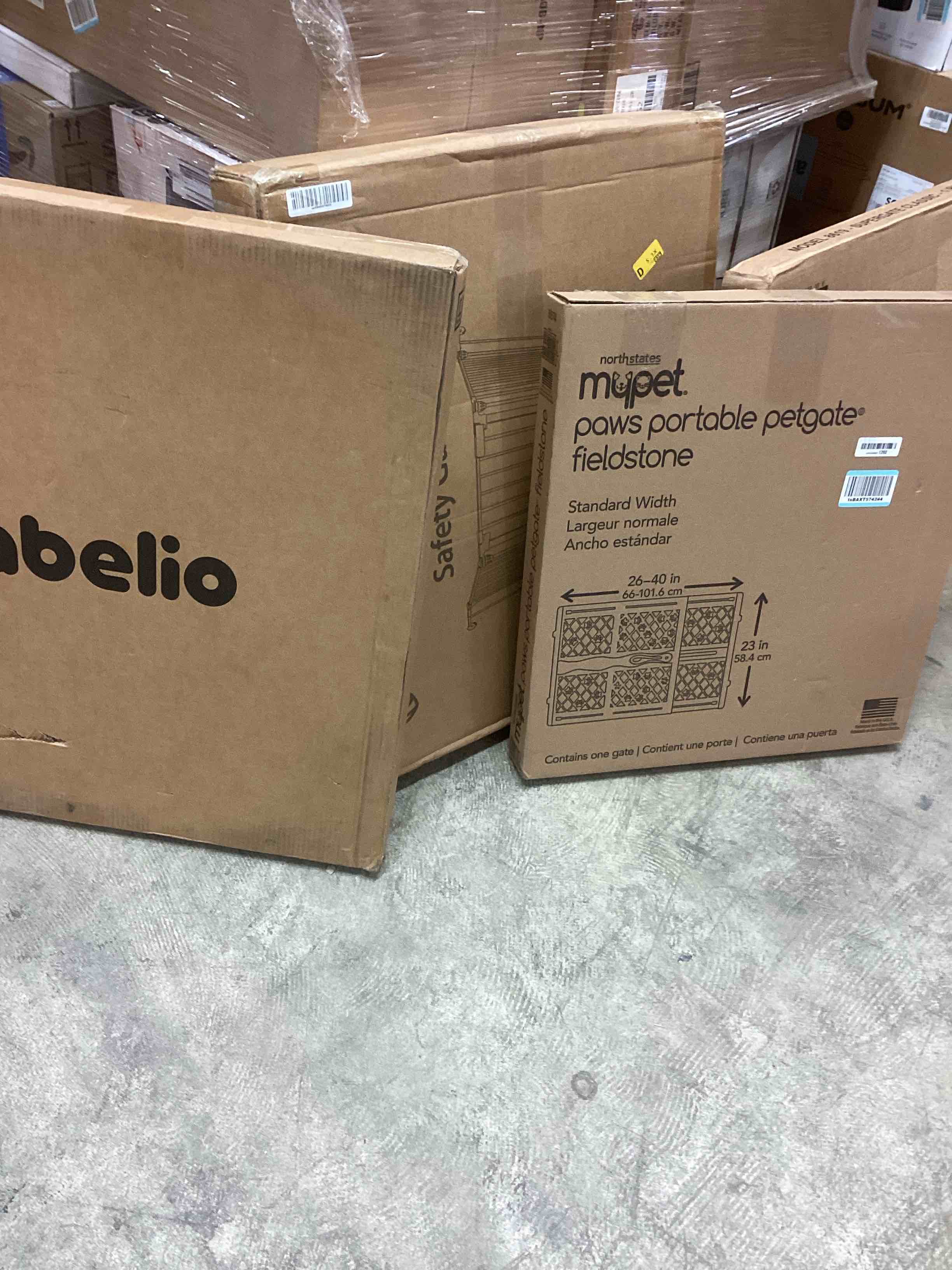 Condition photo showing Good Condition for assorted baby gates 