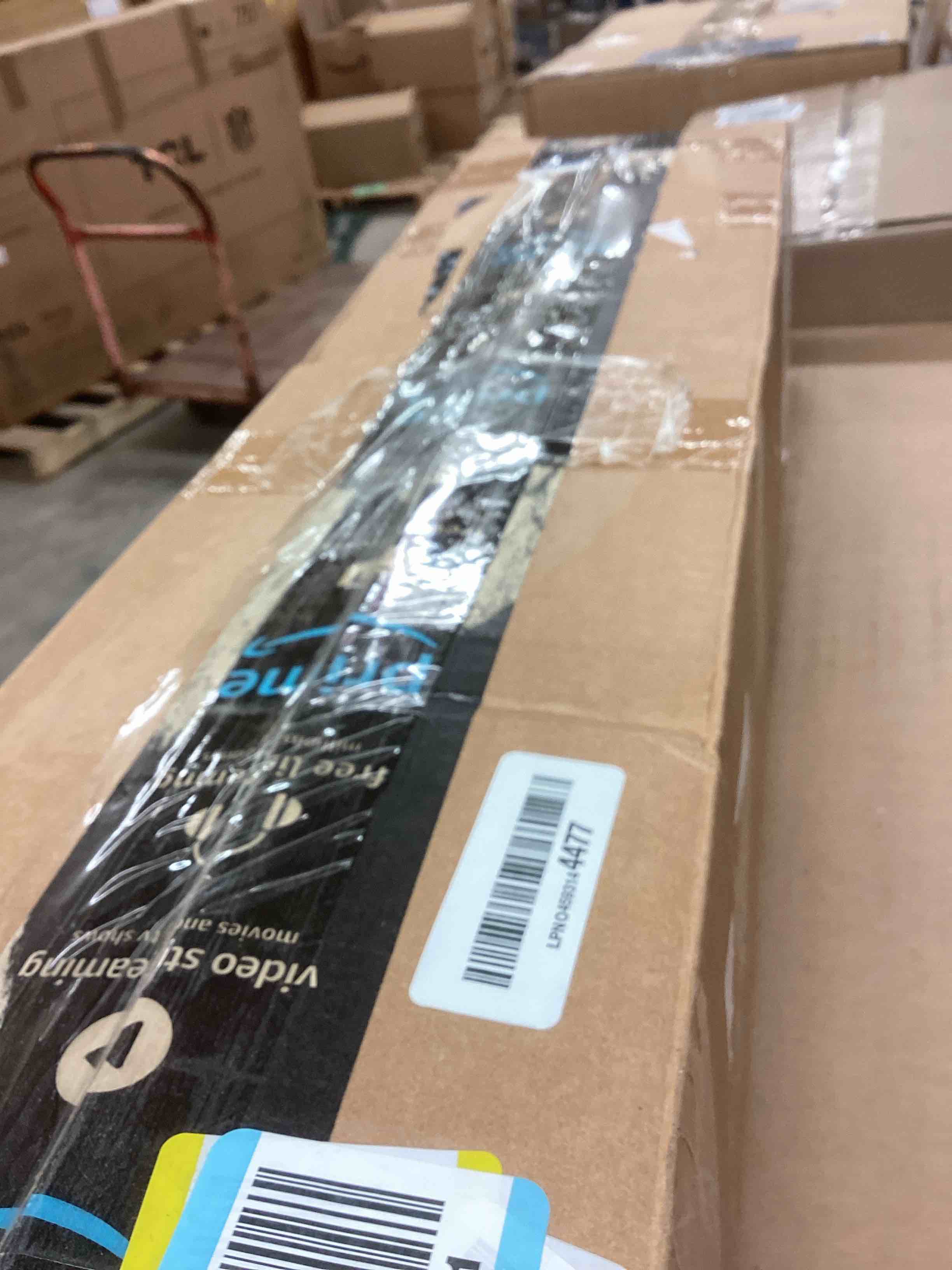 Condition photo showing As Is for Oak Wood Wall Shelf with 5 Hooks, Entryway Shelf Coat Rack with Hooks Floating Shelves with Hooks for Clothes Hats Towel Purse Robes, Bathroom Mudroom Bedroom (20 inch)