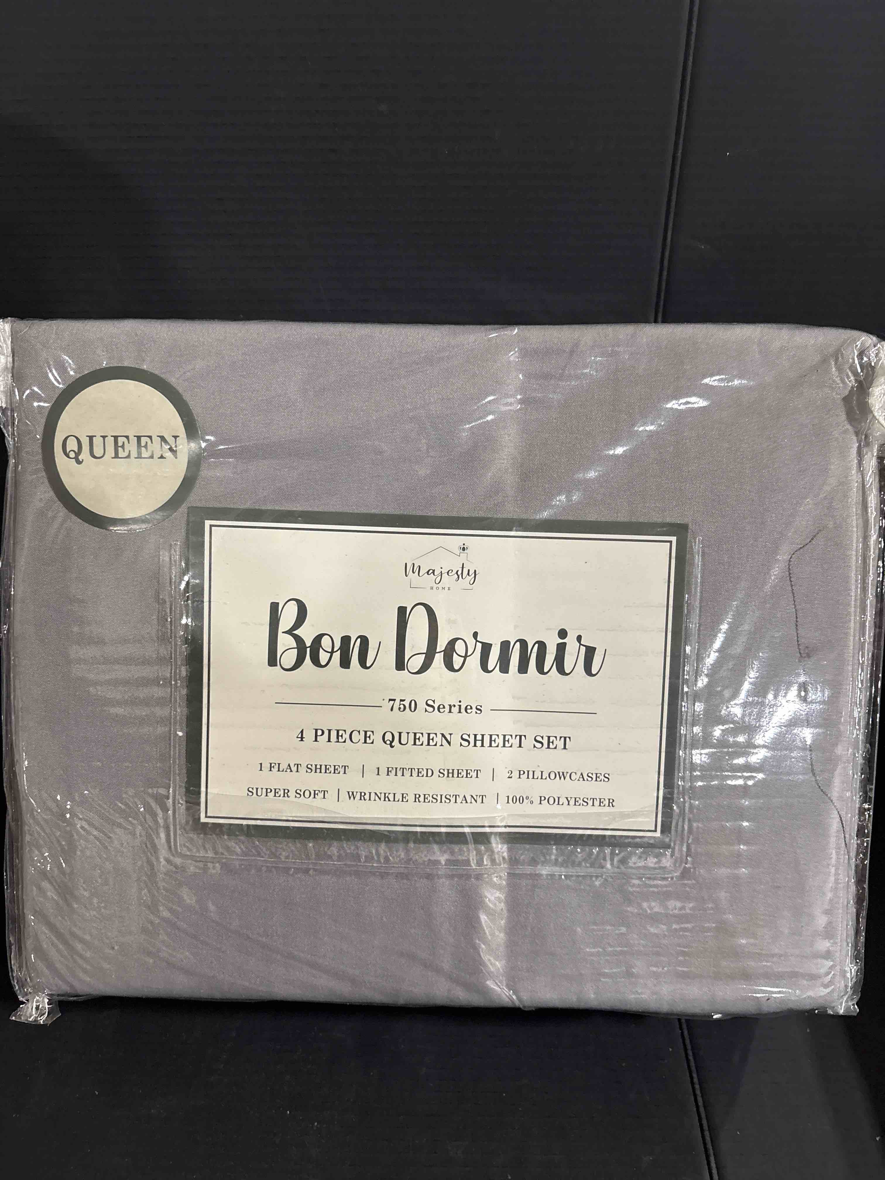queen Bon Dormir 750 series 4 piece queen sheet set includes one flat sheet one fitted sheet two pillowcases