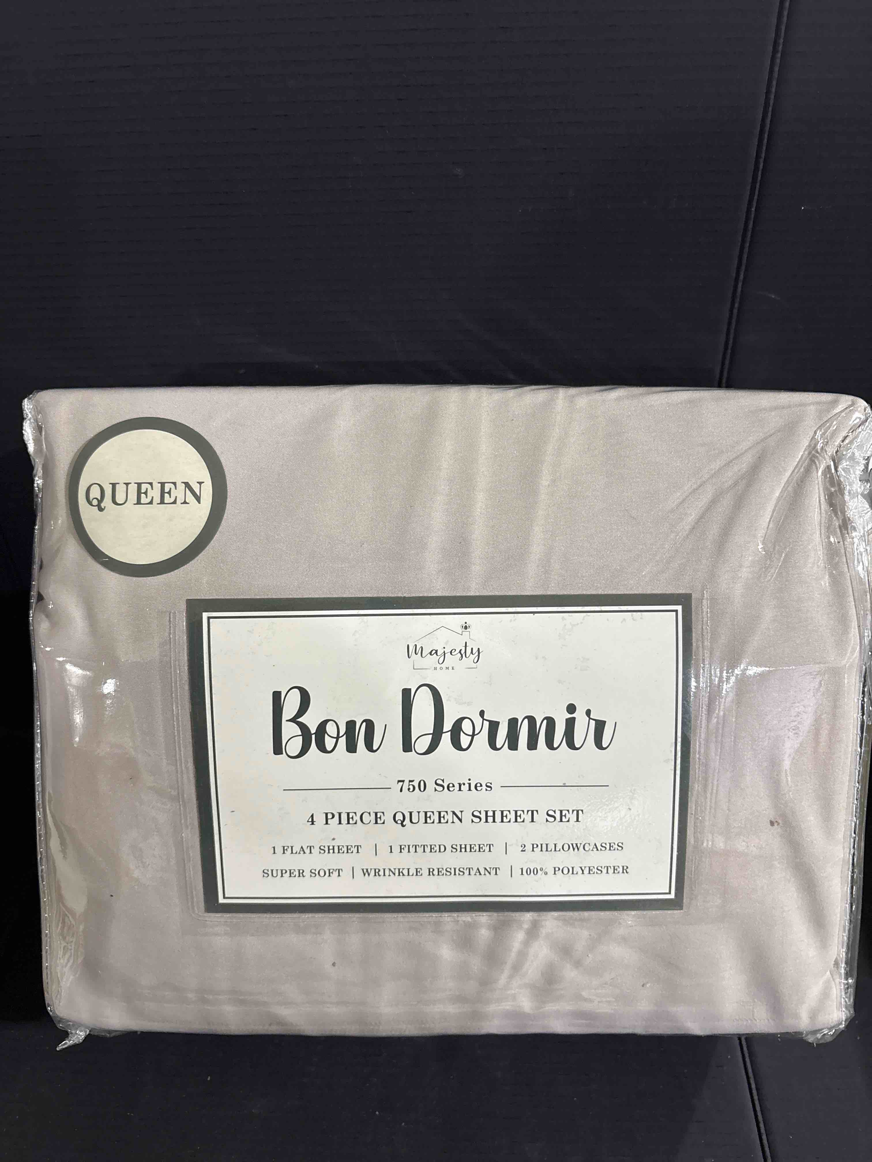 queen Bon Dormir 750 series 4 piece queen sheet set includes one flat sheet one fitted sheet two pillowcases