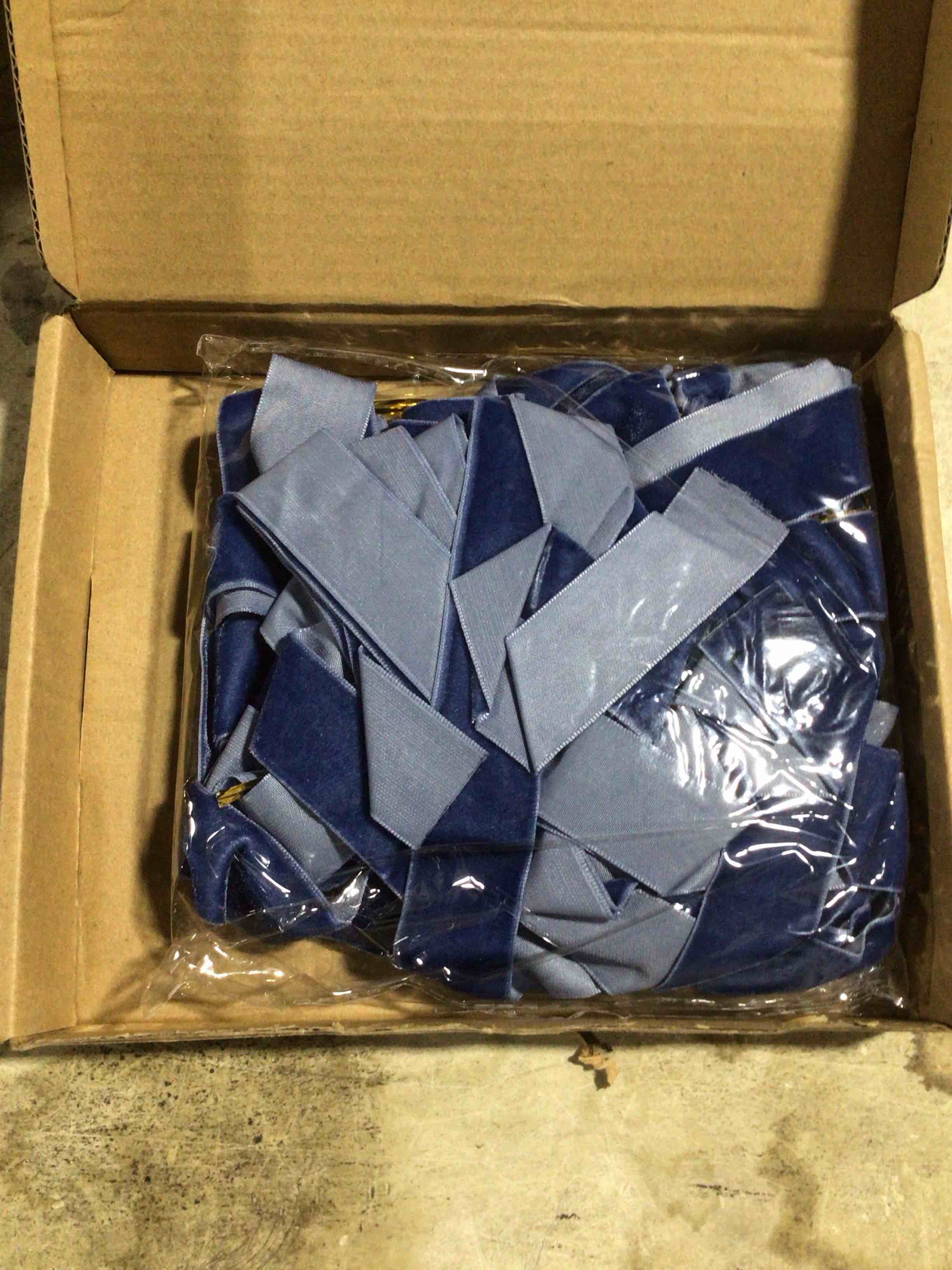 Condition photo showing Good Condition for Janinka 6 Pcs Haze Blue Velvet Ribbon Bows Christmas Tree Decorations 23.5x15.5 Inch Rustic Large Velvet Christmas Swag Ornaments Staircase Wreath Bows Vintage Tree Topper Bow Haze Blue 6