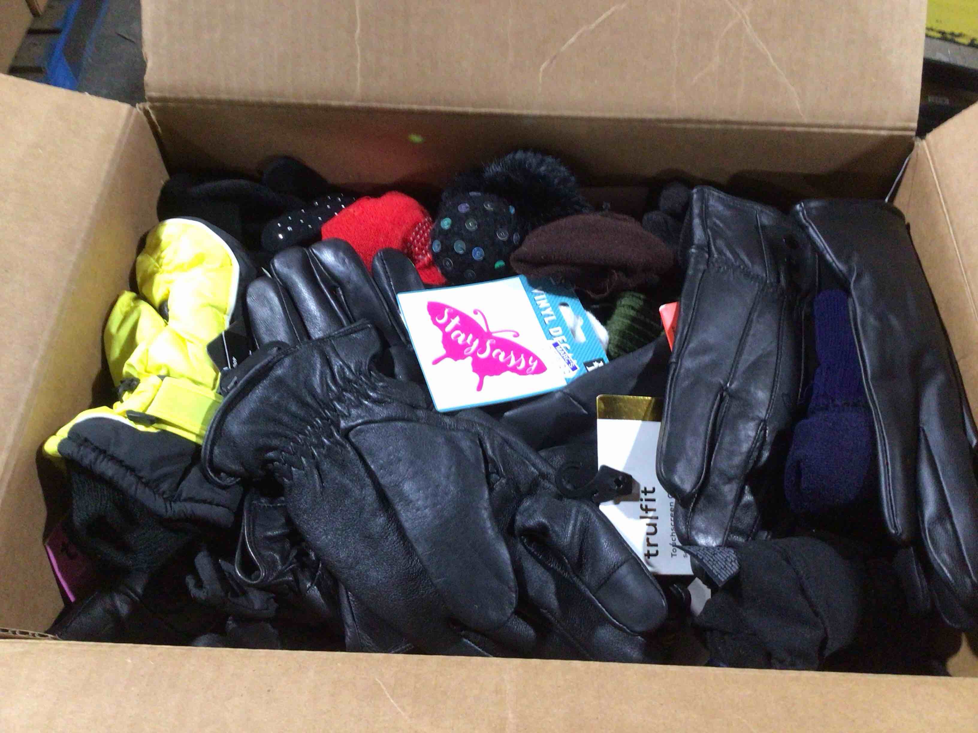 box lot of miscellaneous items