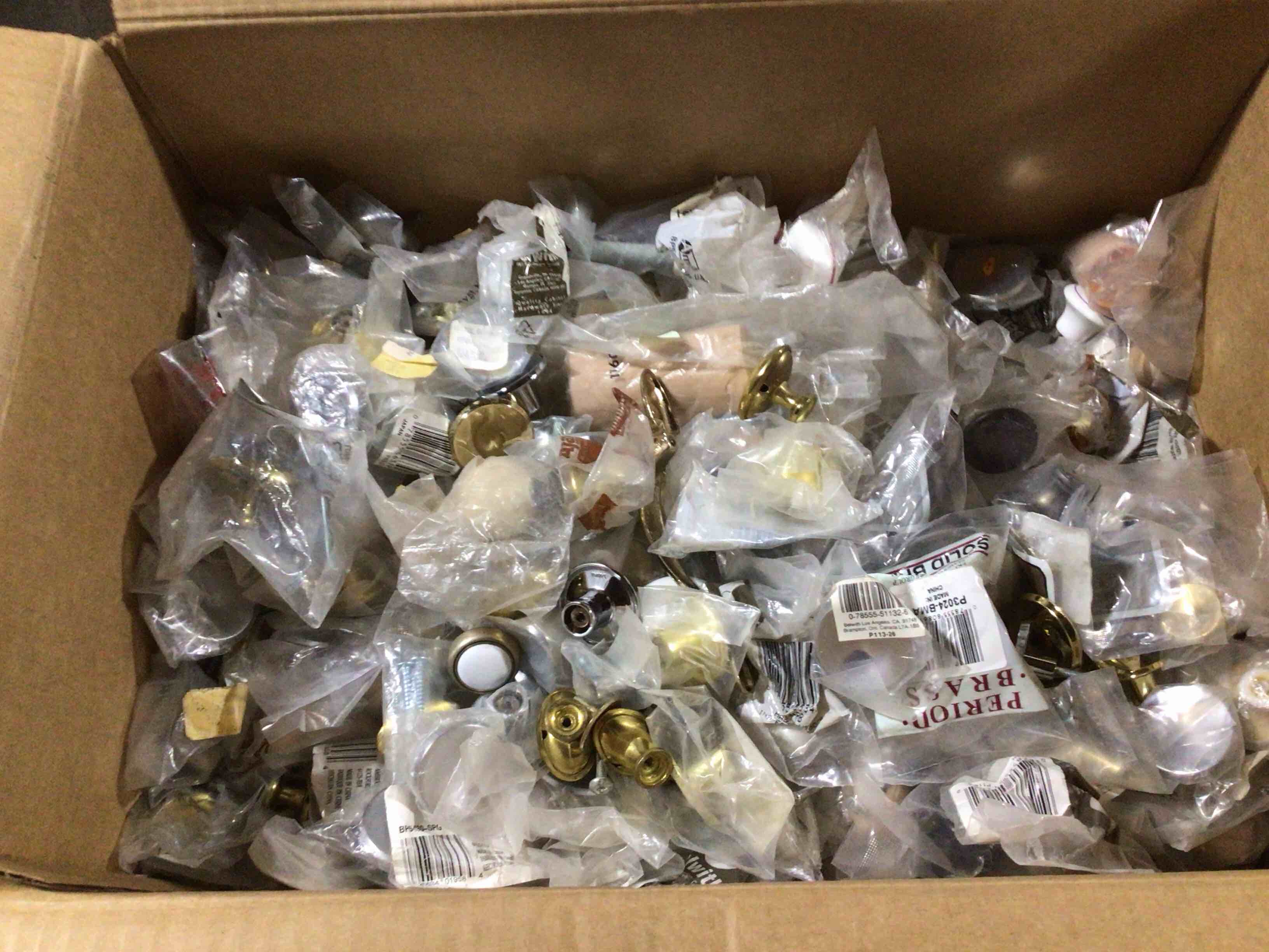 box lot of miscellaneous items 