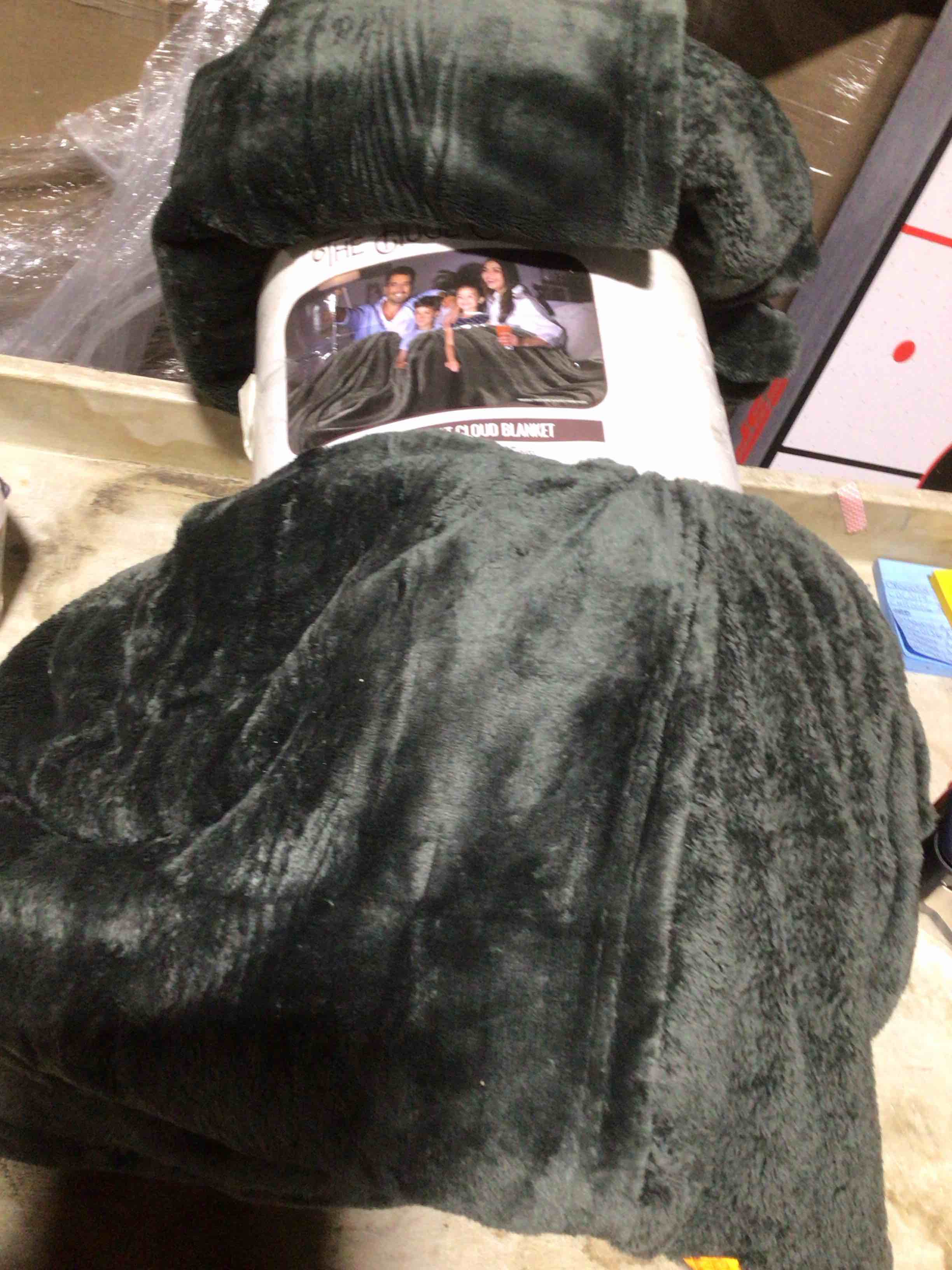 Condition photo showing Good Condition for Northwest The Huge One Oversized Cozy Cloud Throw Blanket, Slate Gray, 110" x 132"