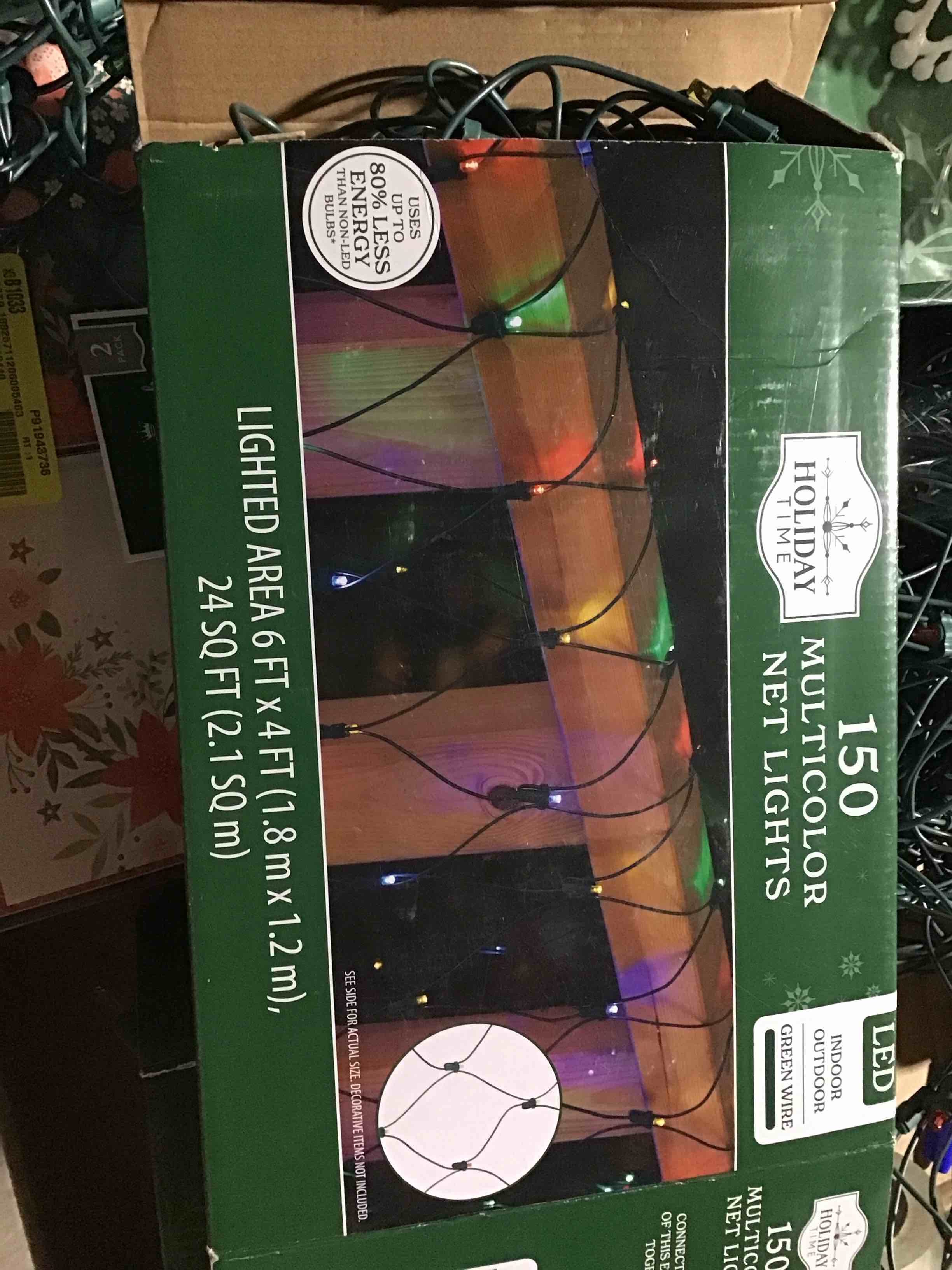 Condition photo showing Good Condition for 150-bulb Multicolor Net Lights, Green Wire