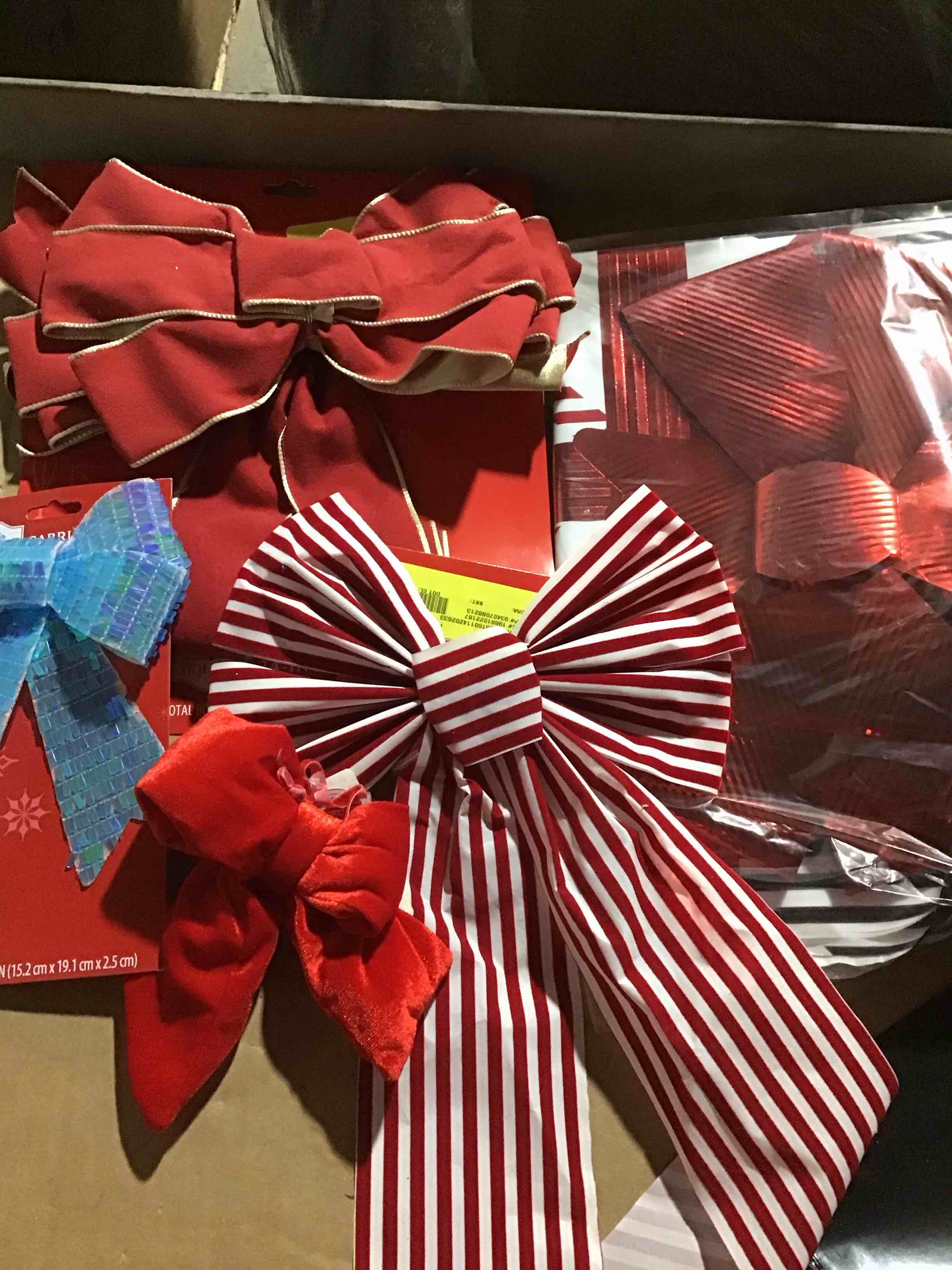 5 different bow designs for Christmas 