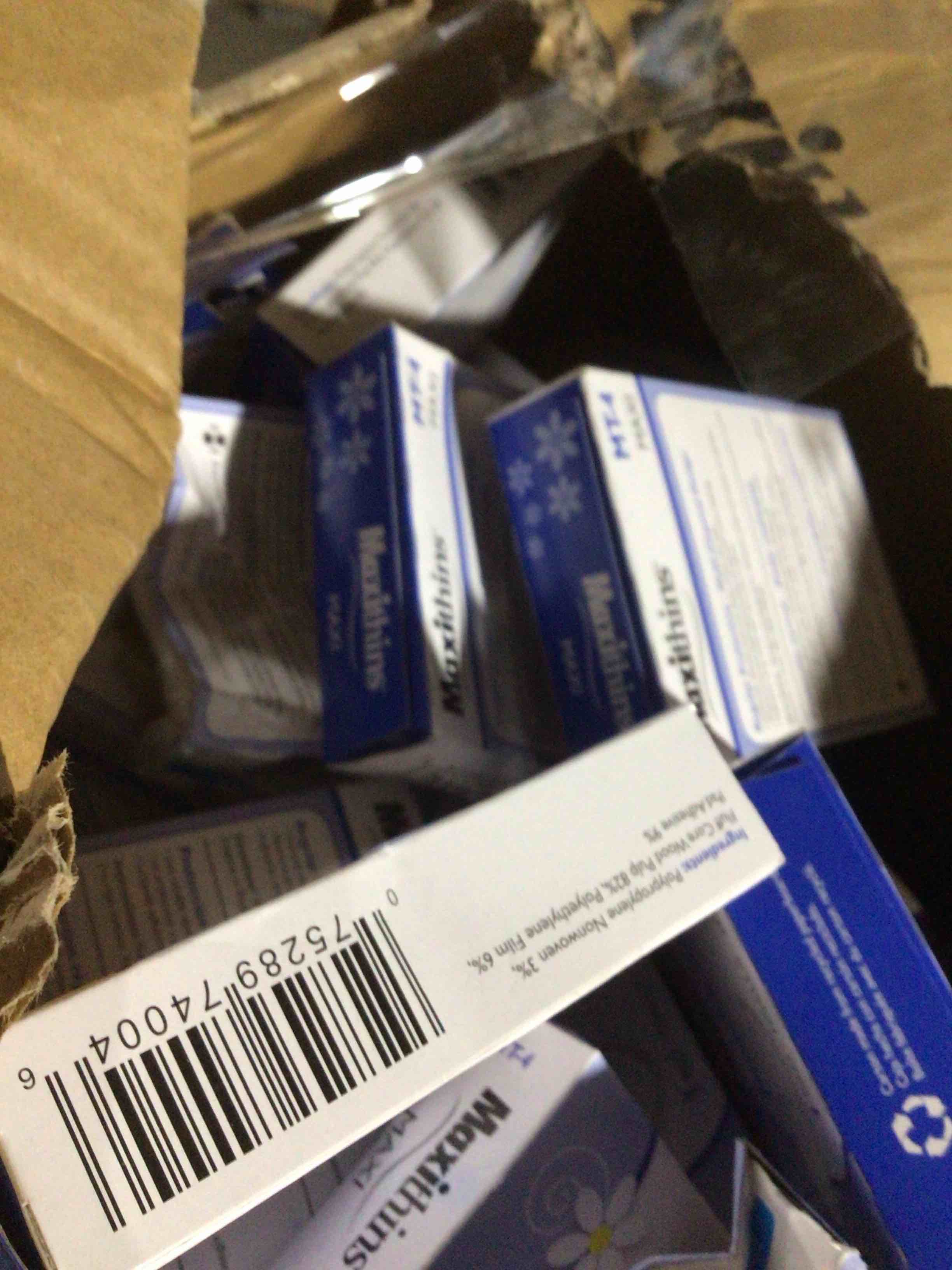 Condition photo showing New/Like New for Maxithins Pad Case Pack 250