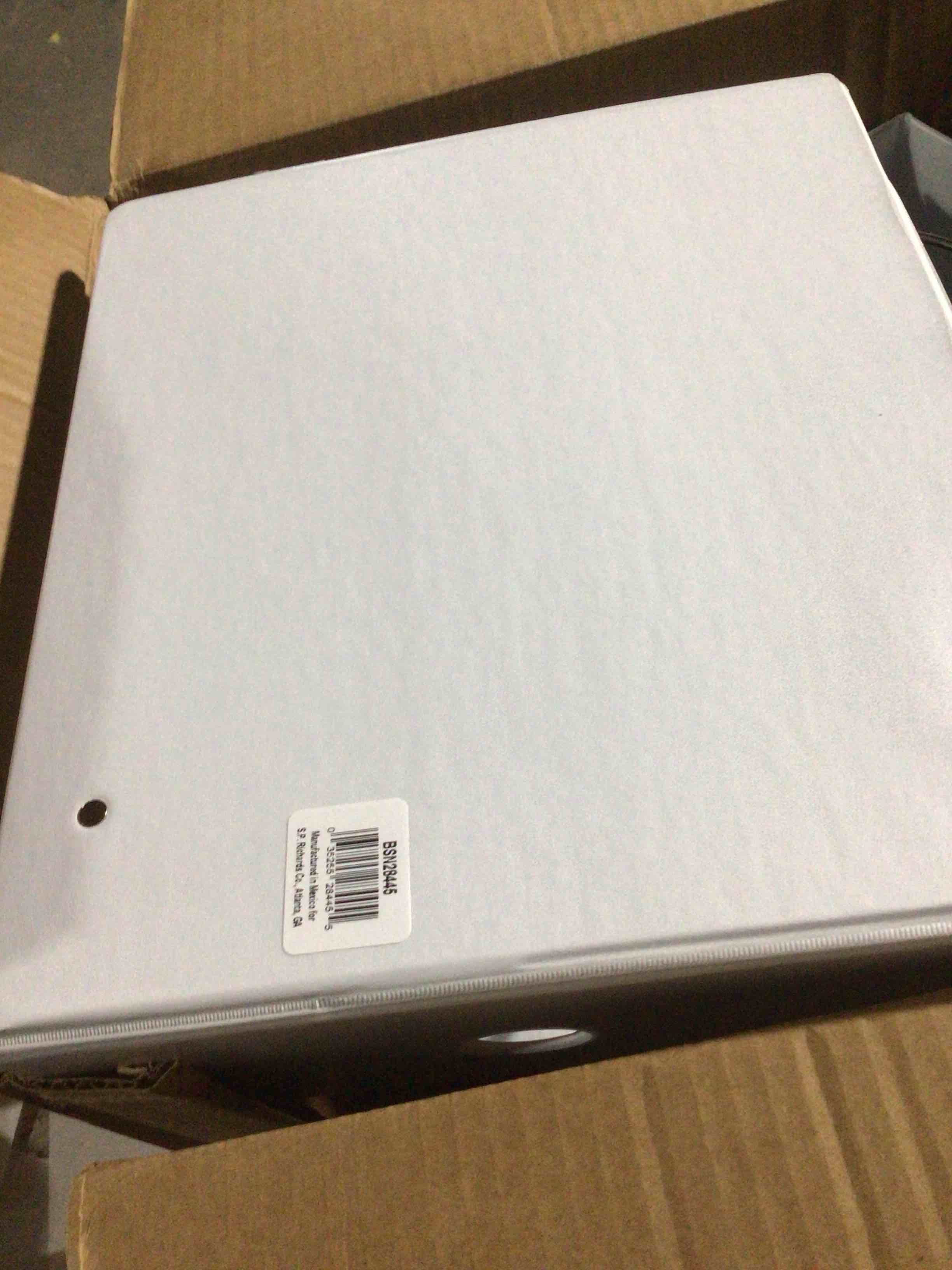 Condition photo showing Good Condition for Business Source Basic D-Ring White View Binders