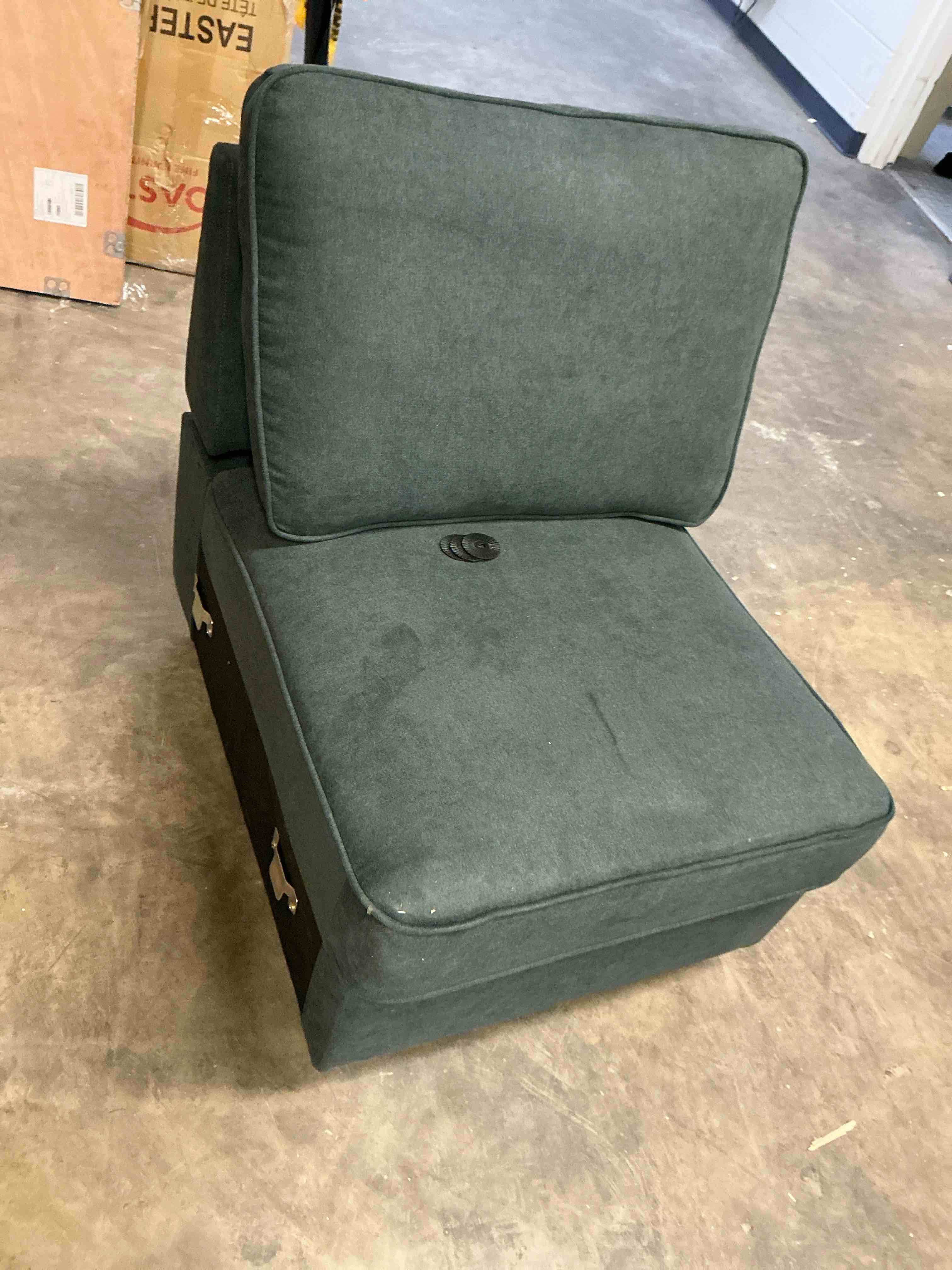 Condition photo showing As Is for piece modular l-shape sectional sofa ( armchair only) *different color *
