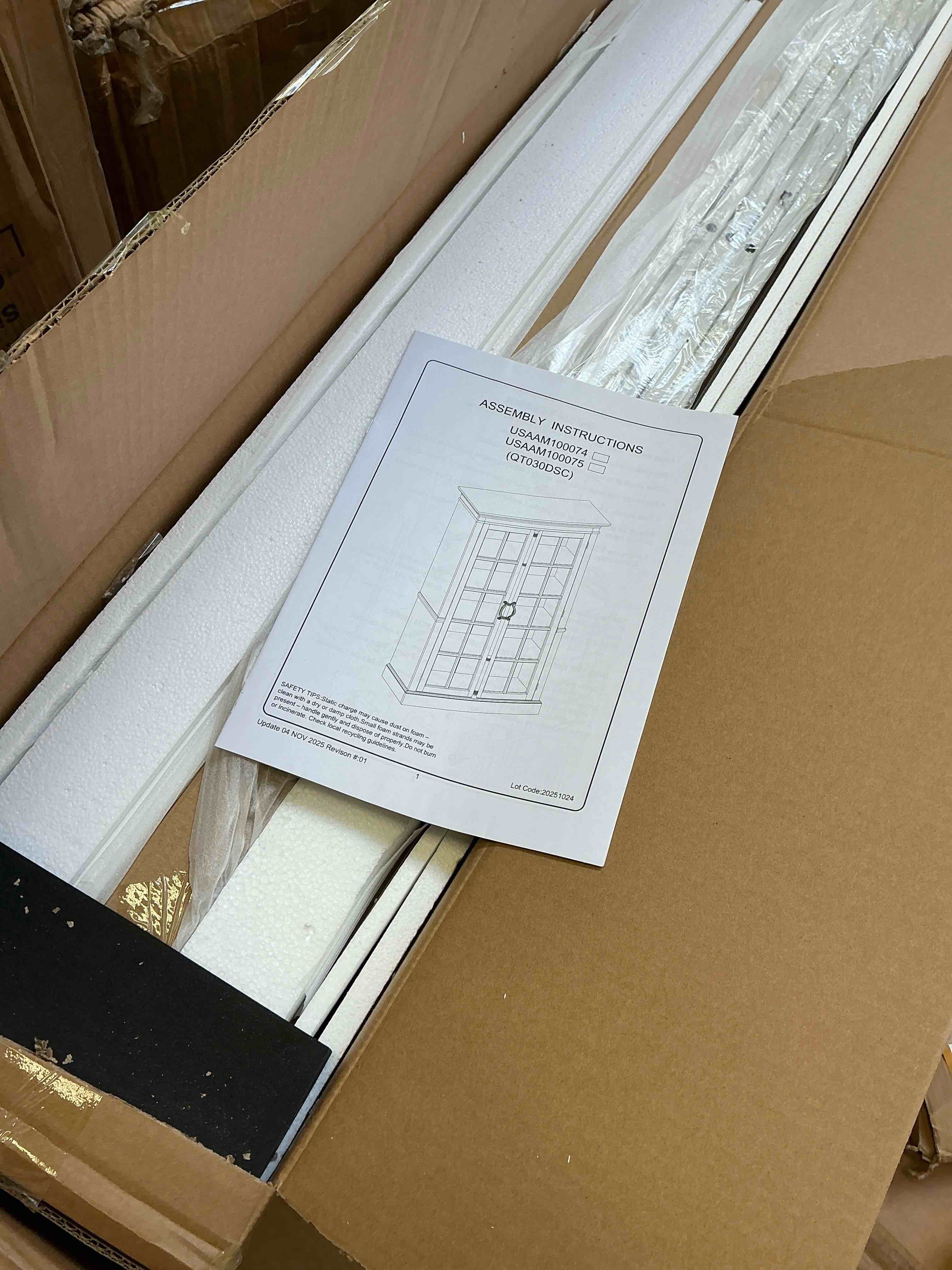 https://s3.amazonaws.com/lotting-images-prod/bidfta/BRN3784686_1785519886406.jpeg