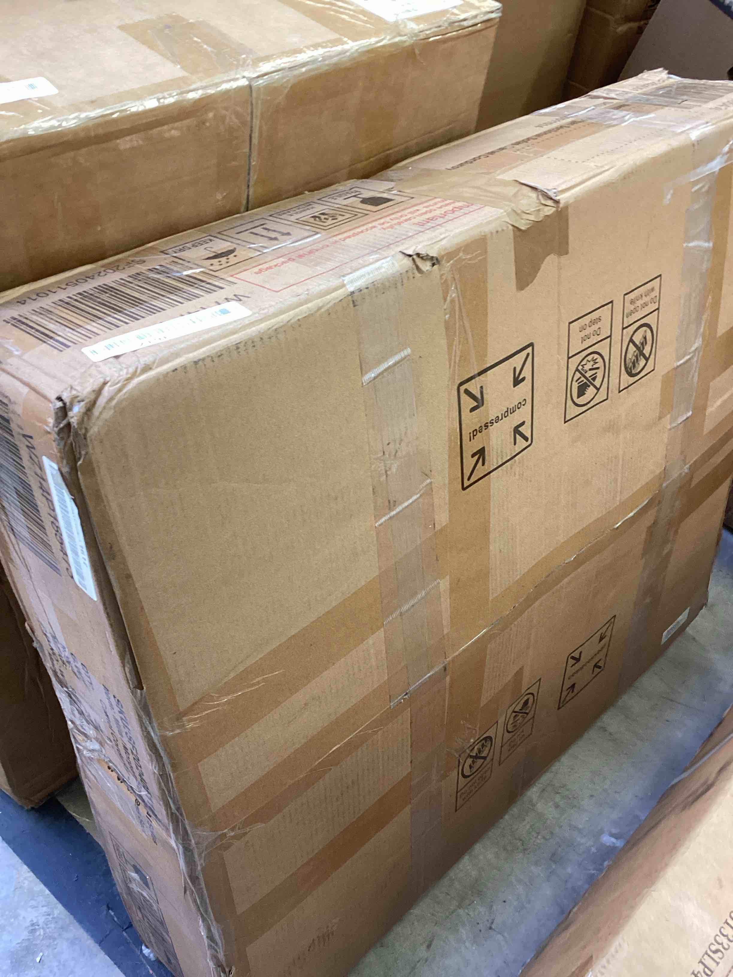 https://s3.amazonaws.com/lotting-images-prod/bidfta/BRN3784757_1789569760868.jpeg