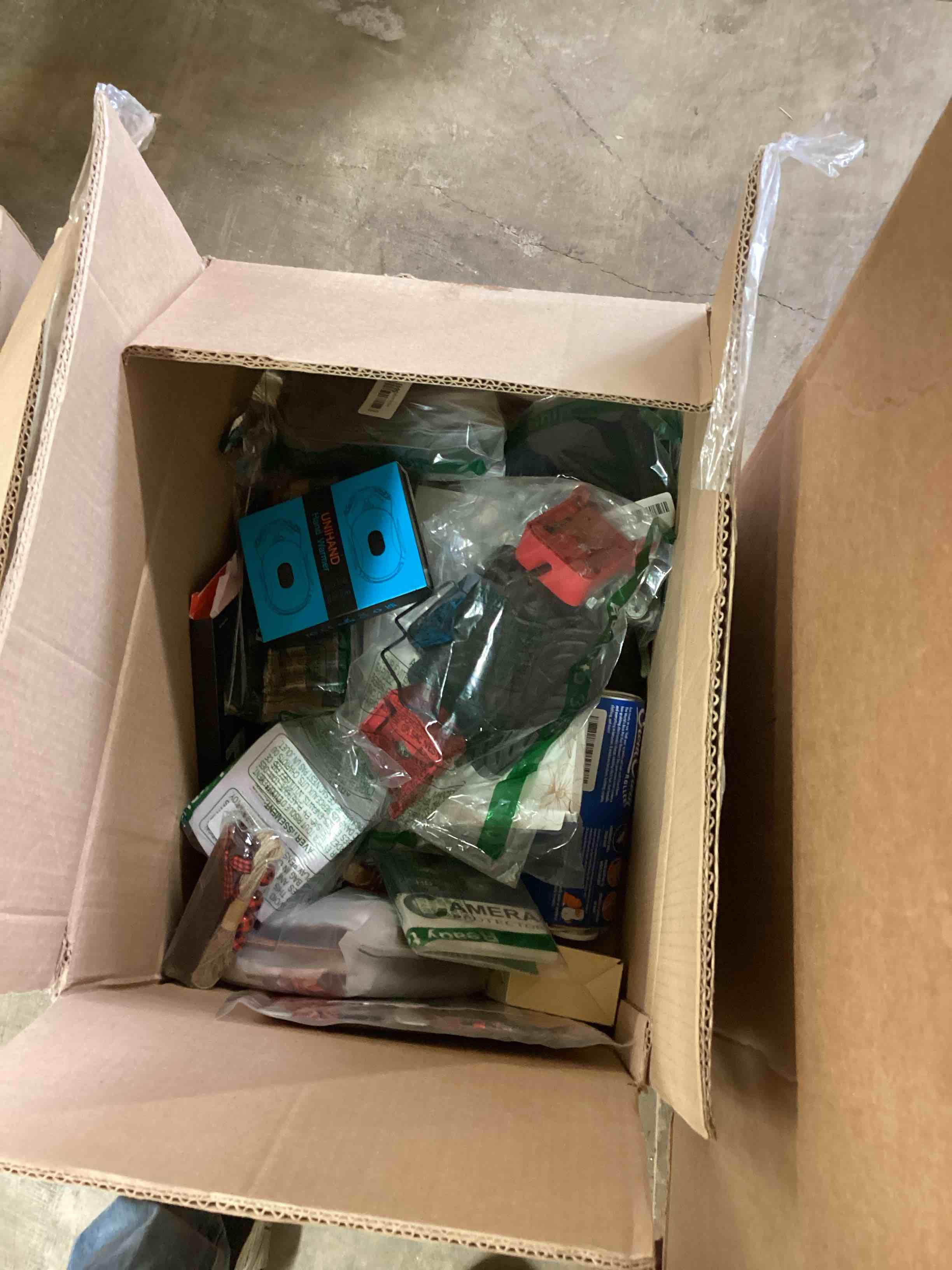 Assorted miscellaneous items 