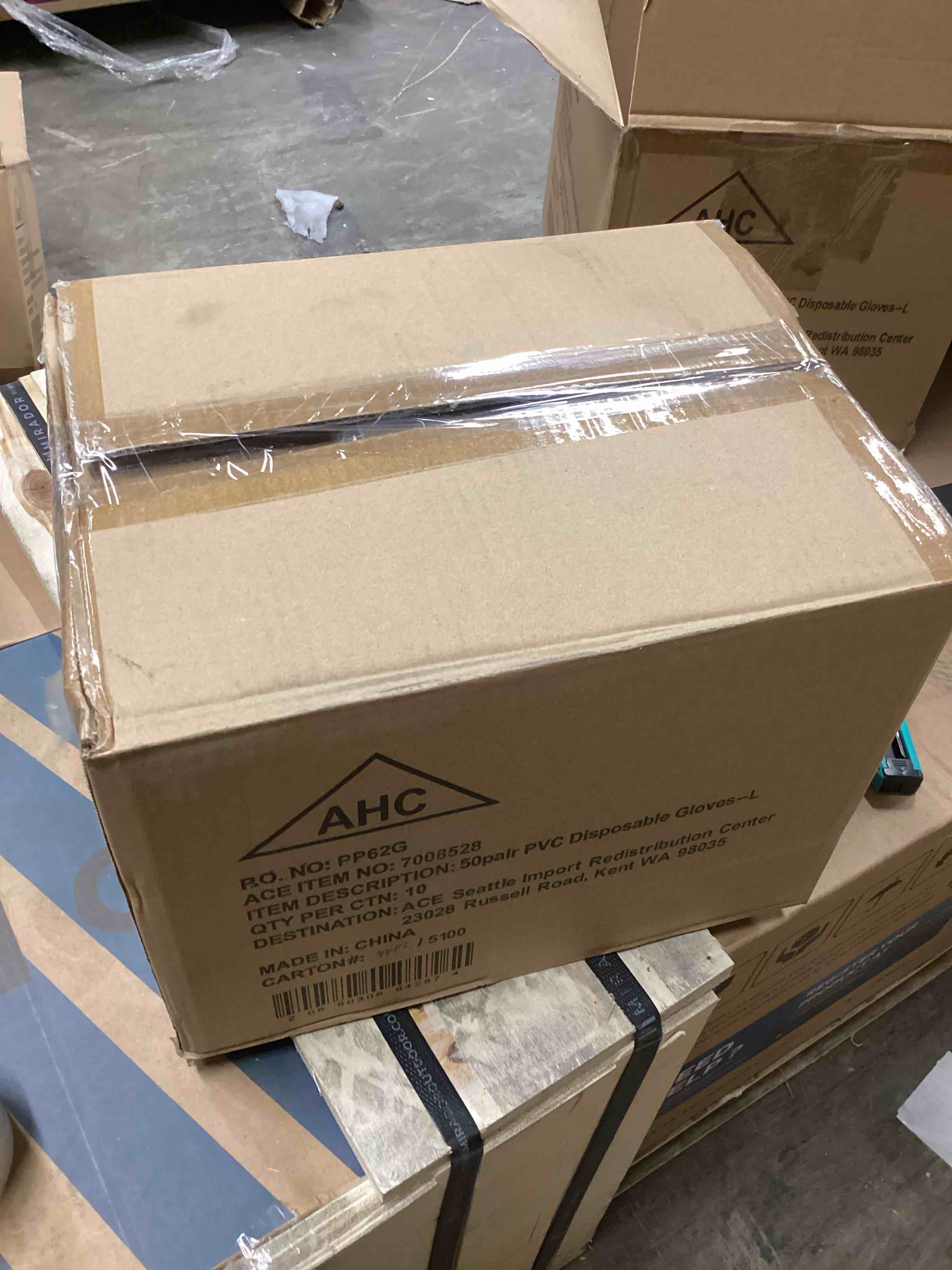 Condition photo showing Good Condition for assorted miscellaneous items 