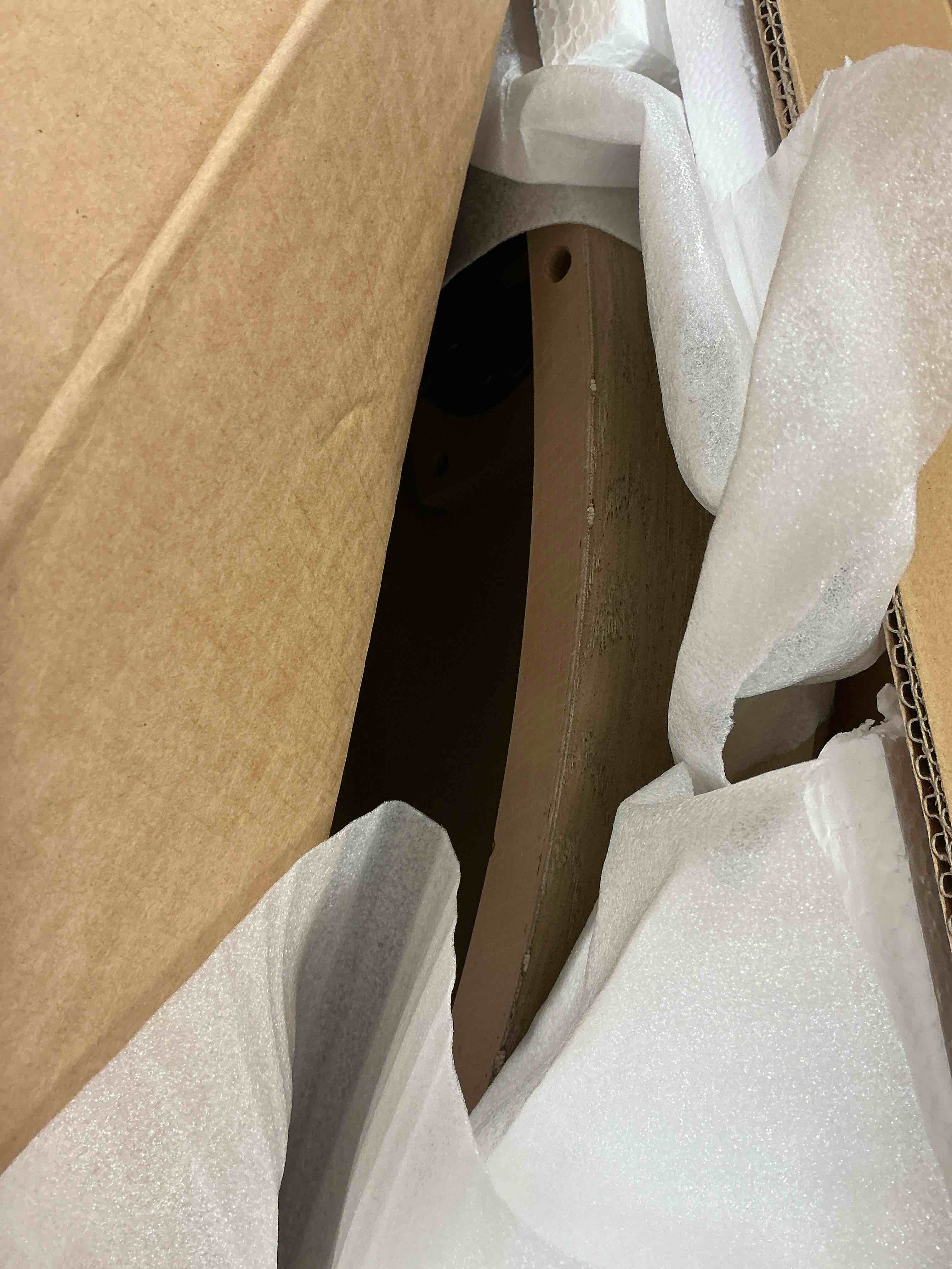 Condition photo showing Good Condition for 244n-t4260 liberty furniture magnolia manor pedestal table(only table missing pedestal base)