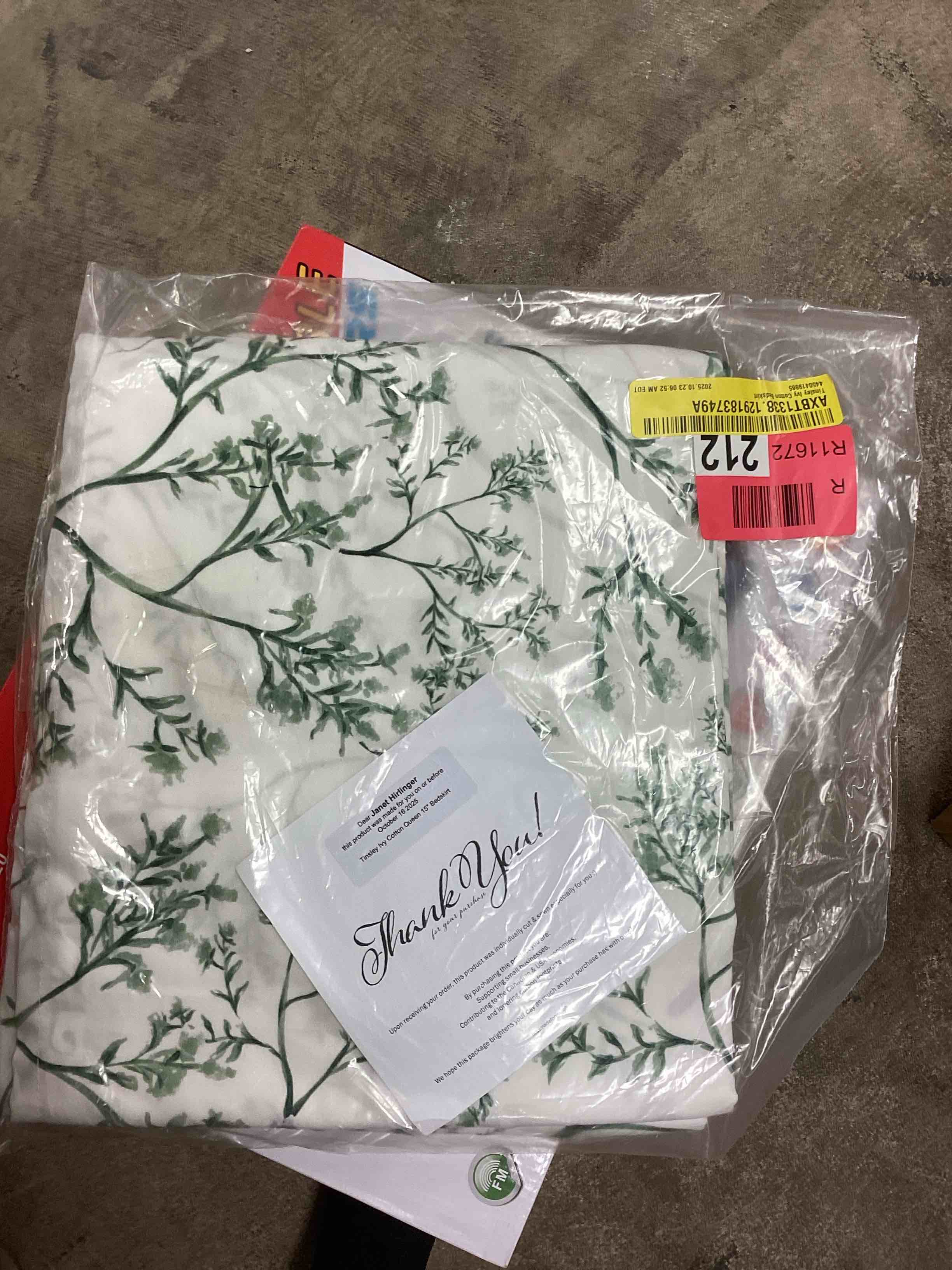 Condition photo showing Good Condition for tinsley ivy cotton queen 15” bed skirt