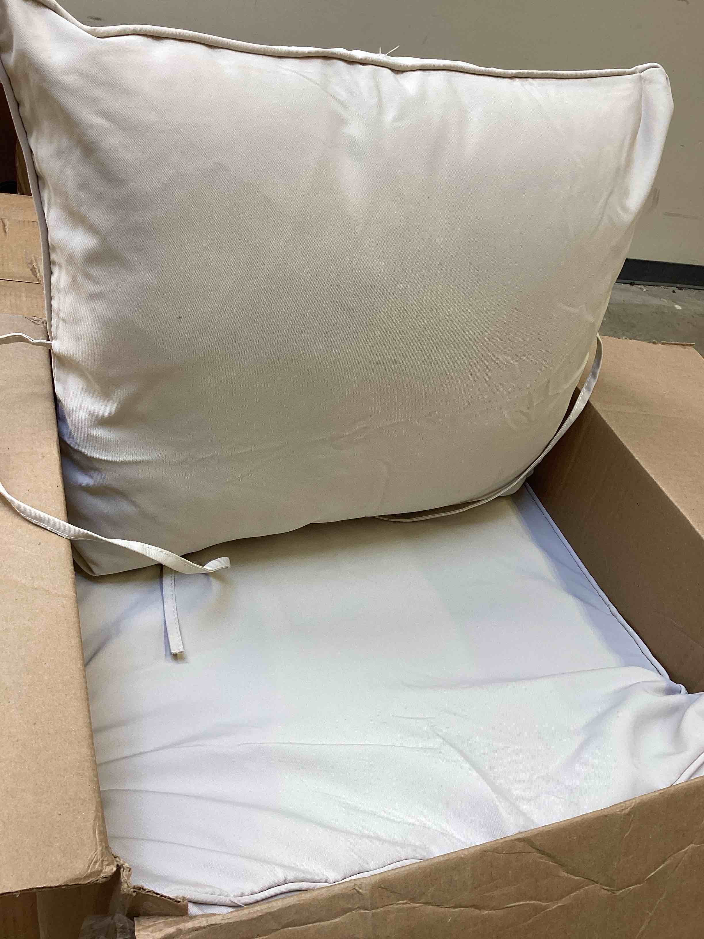 Condition photo showing Good Condition for outdoor seat cushion set 24 l × 24 w × 5 h inch waterproof & fade resistant patio furniture cushions with removable cover with handle and straps for sofa chairs, chairs, cream