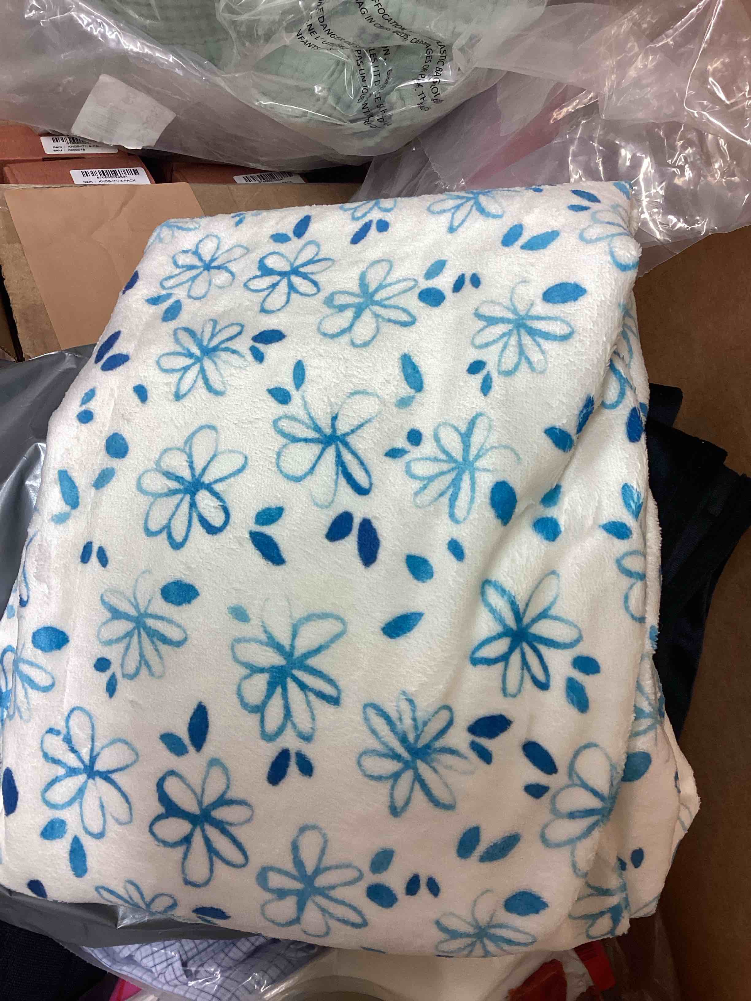 hand  woven Throw blanket, 40×50 inch