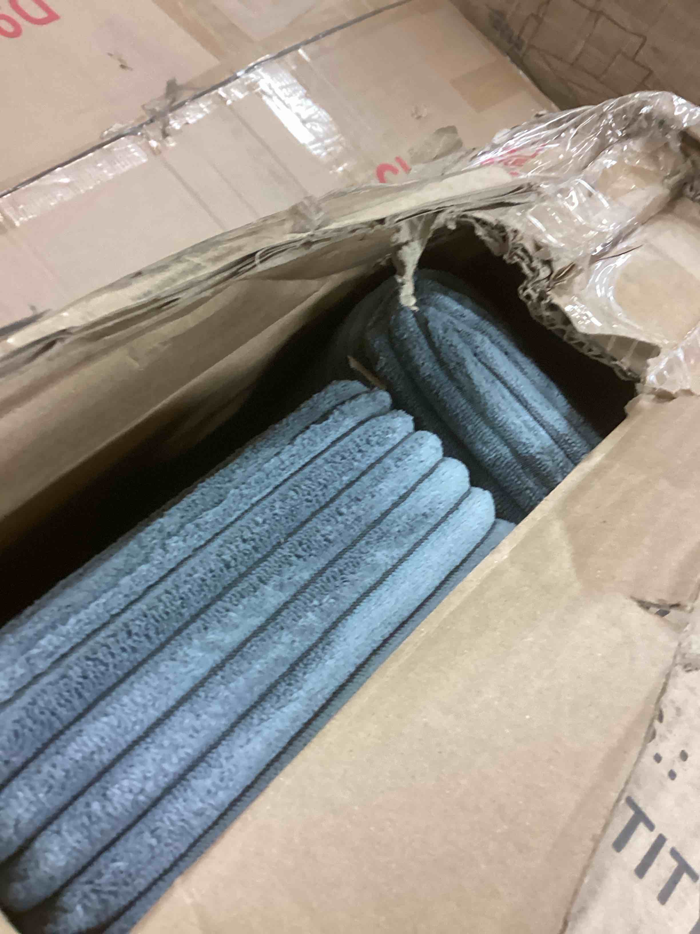 Condition photo showing Good Condition for arliz 7-piece 144” wide reversible modular corner sectional -incomplete one box only 