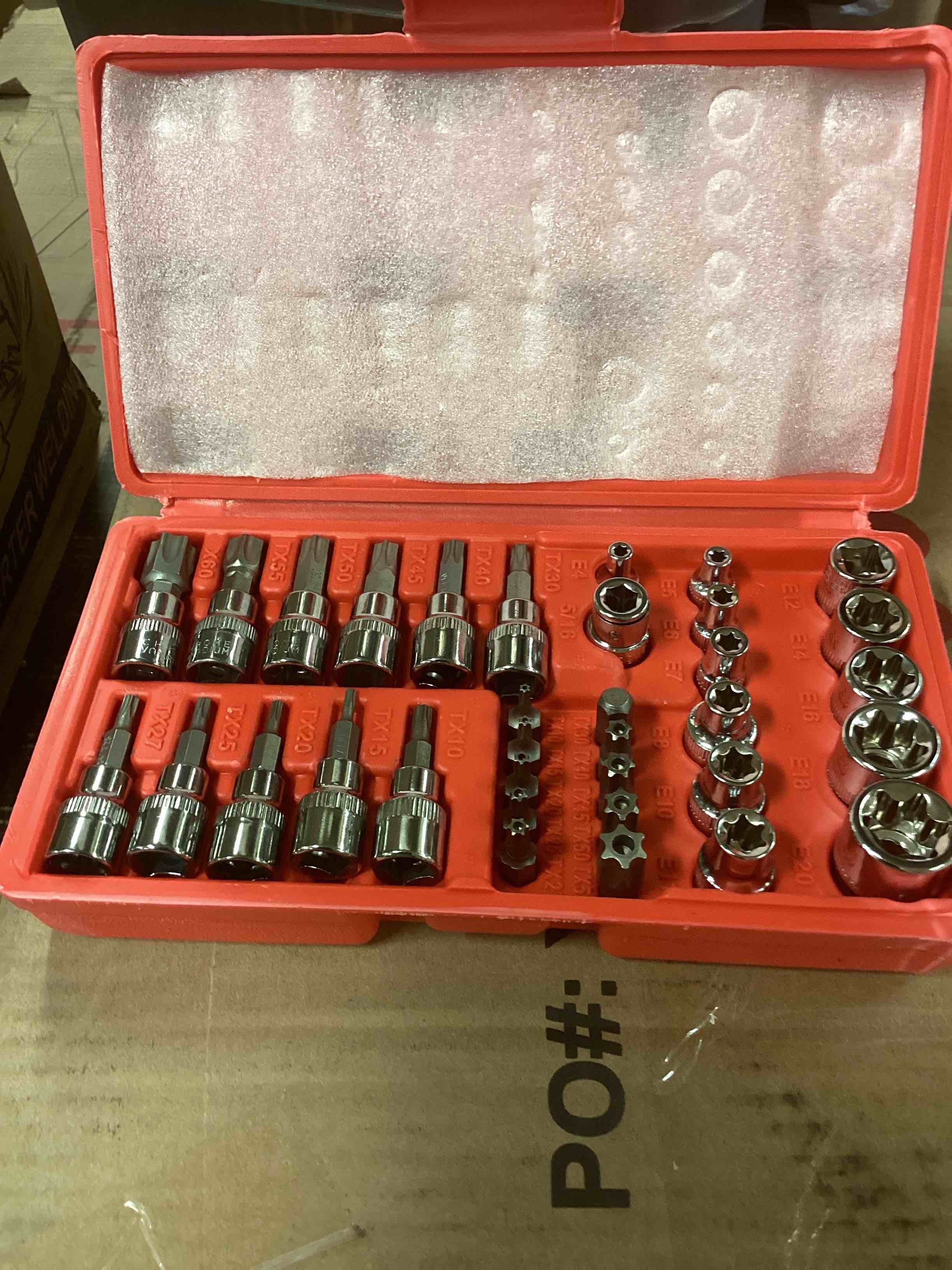 Condition photo showing New/Like New for 34pcs 3/8” 1/4” hex bit socket set