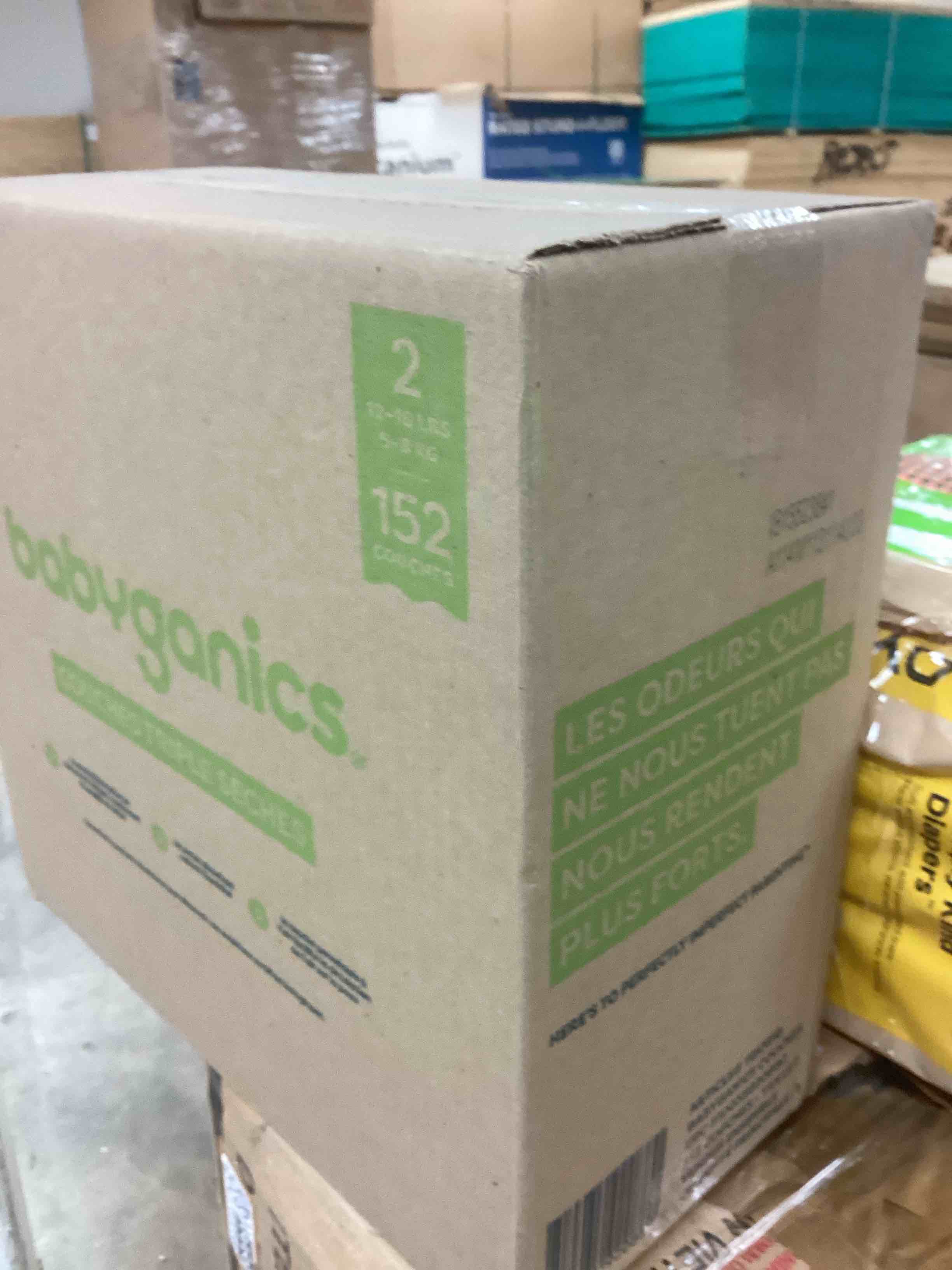 Condition photo showing New/Like New for babyganics size 2, 152 count, absorbent, breathable, triple dry protection diapers (b09yvrbhyx)