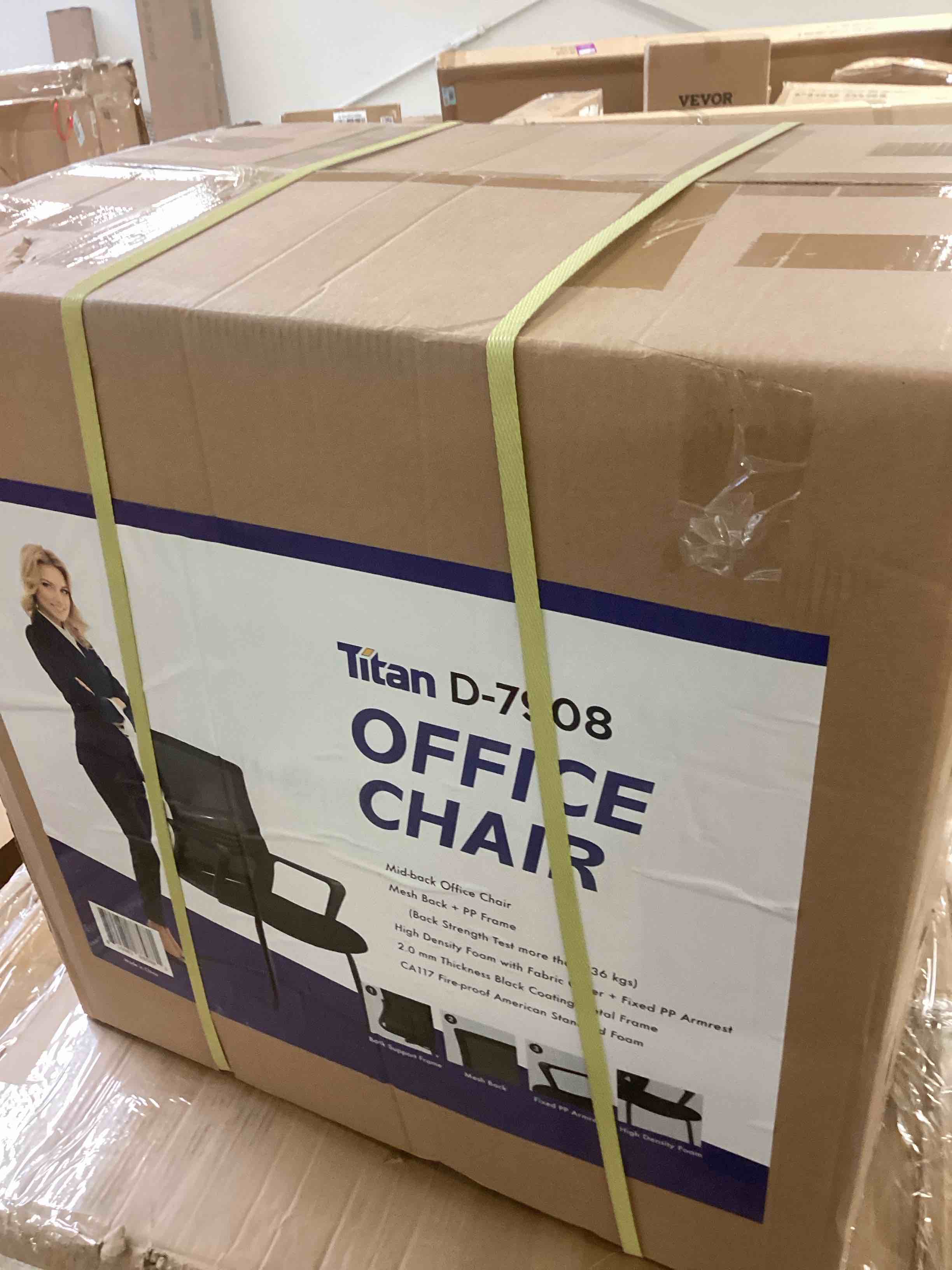 Condition photo showing New/Like New for titan d-7908 office chair set of 2