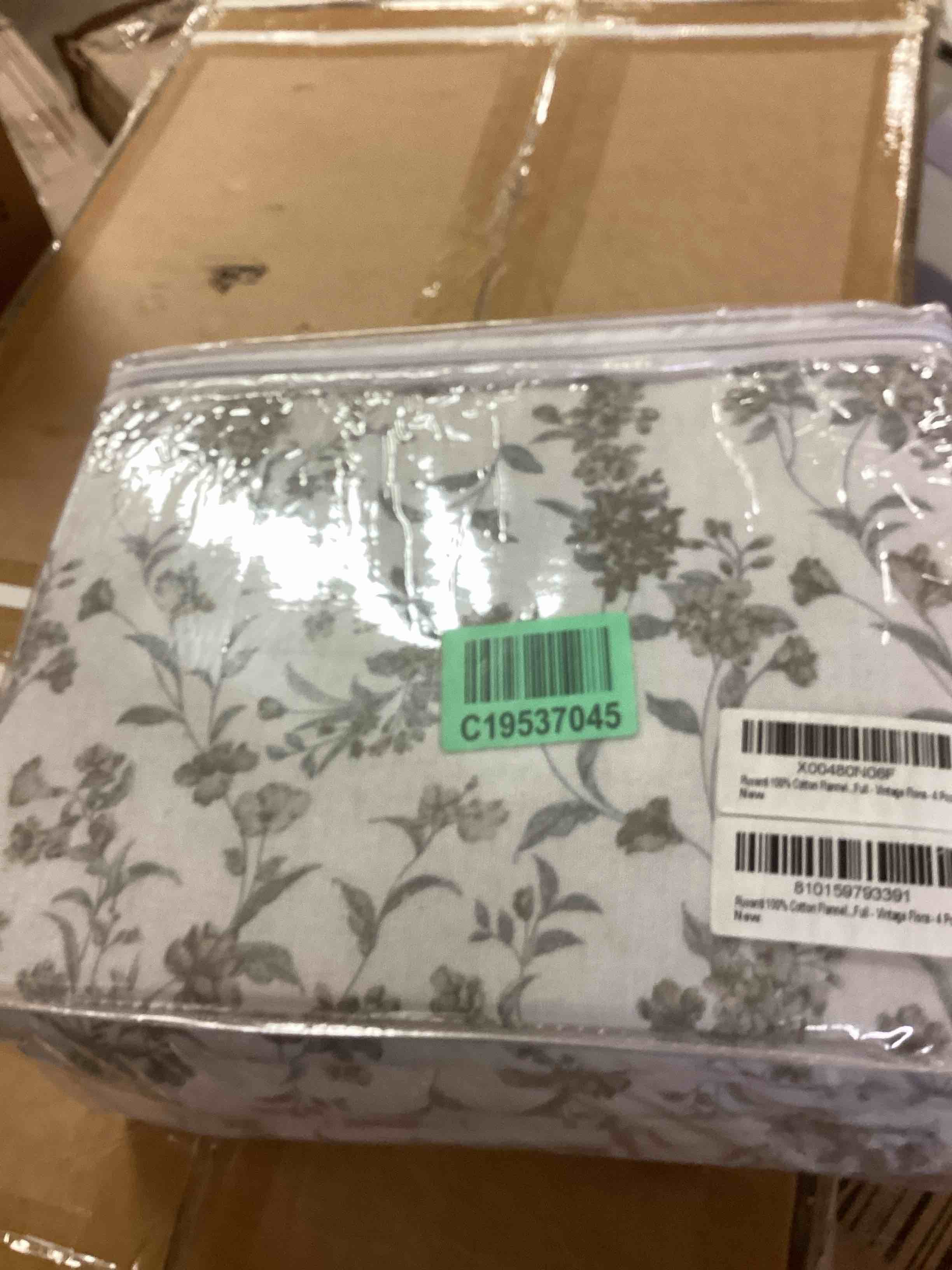 Condition photo showing New/Like New for ruvanti flannel sheets full size - 100% cotton double brushed bed sheets set, deep pockets 16 inches, all seasons breathable & extra soft full sheets, warm & cozy, 4 piece, vintage flora vintage flora full