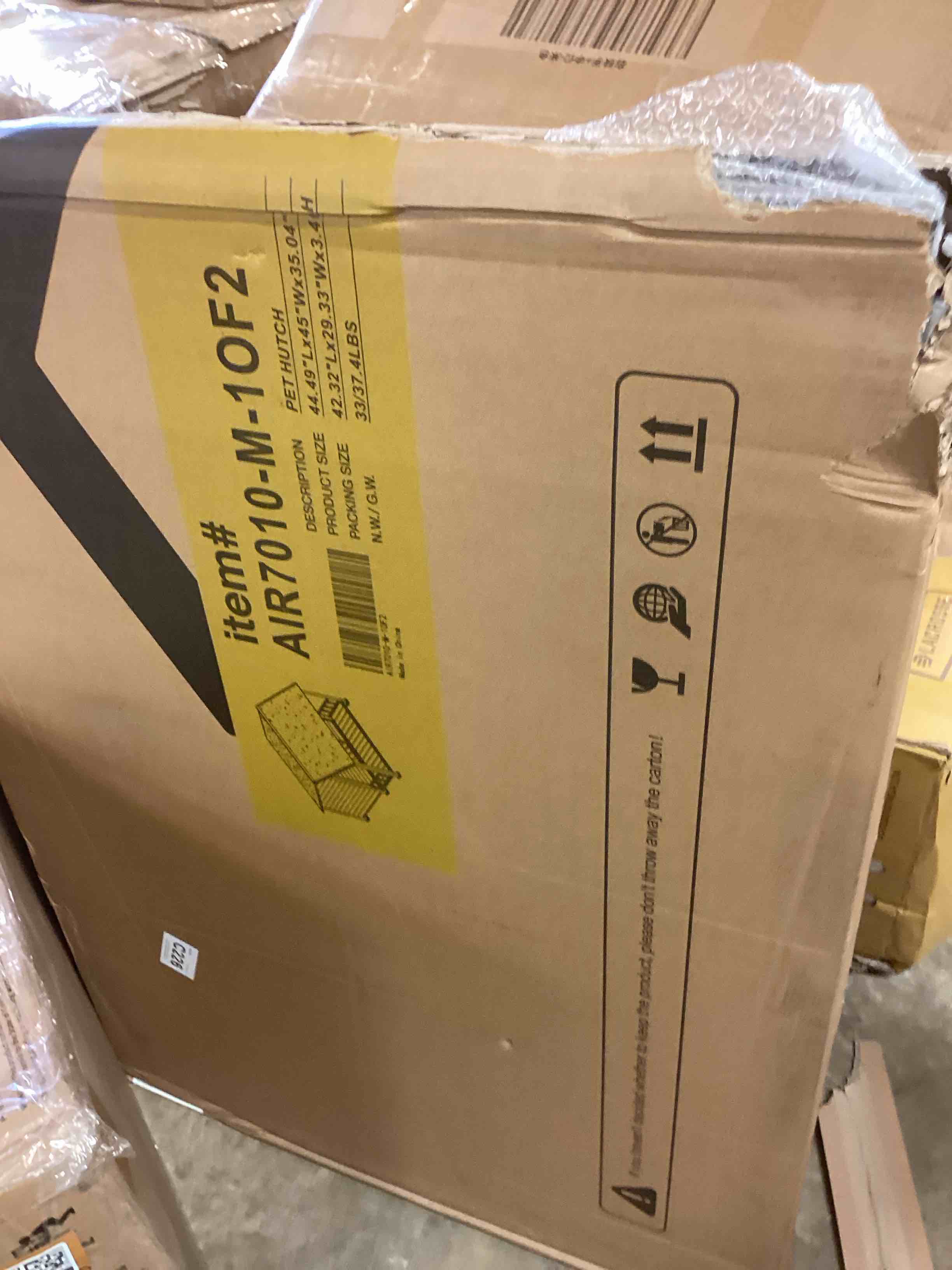 Condition photo showing Good Condition for aivituvin heated dog shelter air7010-m-hp, 44.5"l outdoor dog house for large dogs, metal frame (incomplete one box of two only)