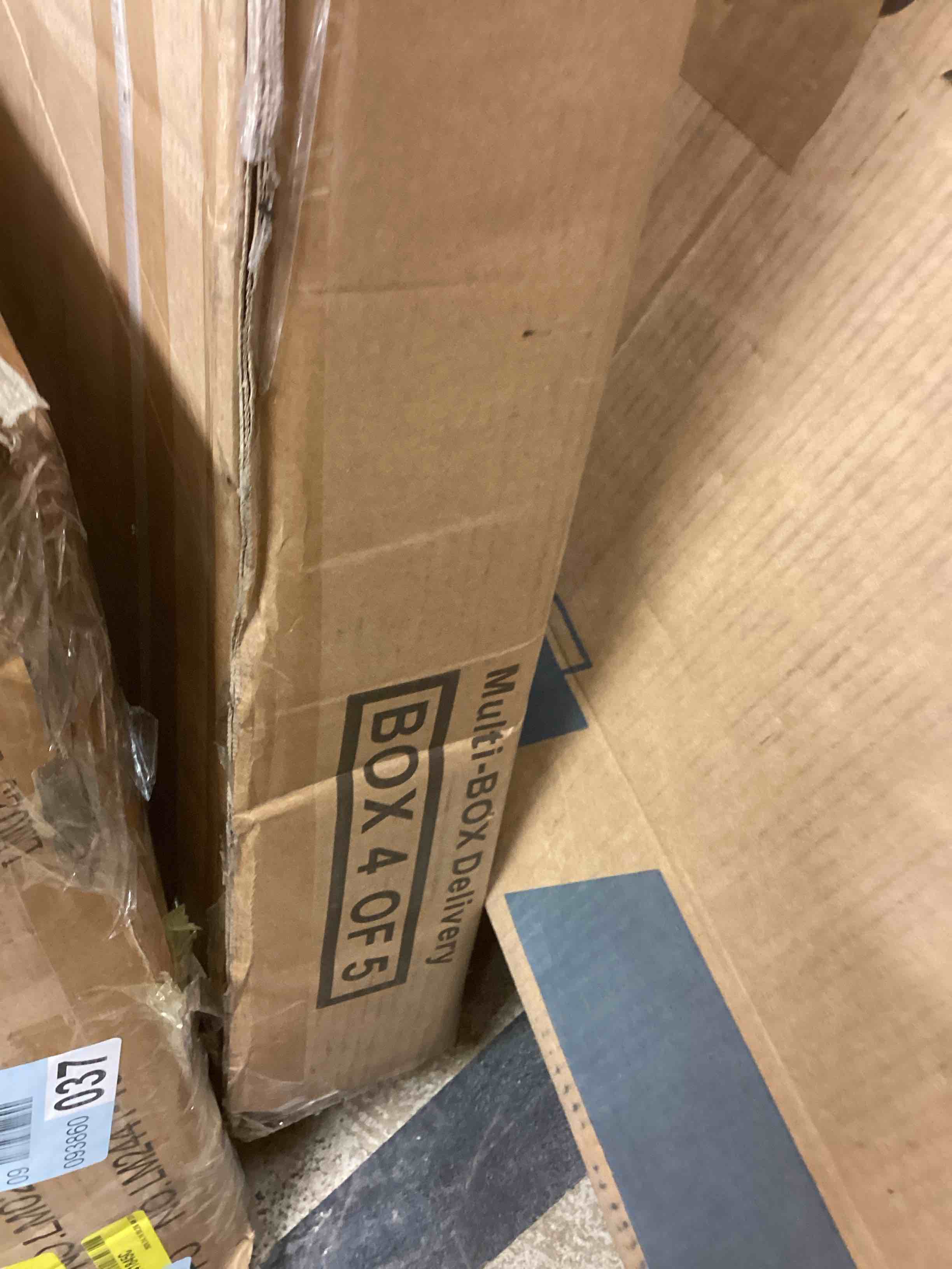 https://s3.amazonaws.com/lotting-images-prod/bidfta/BRN3788901_1777067013836.jpeg