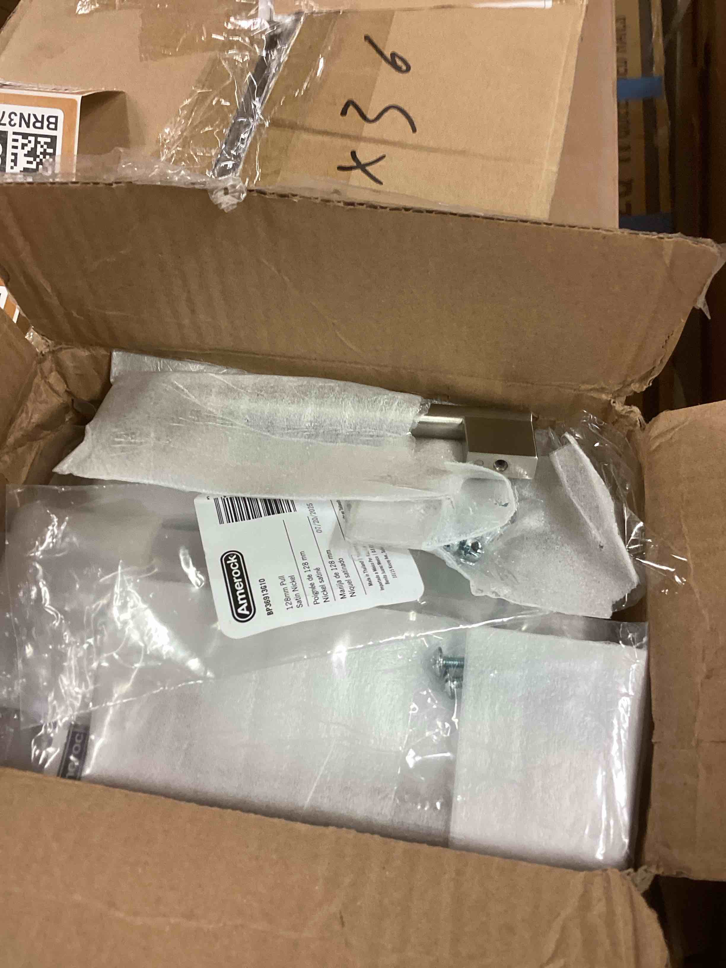 https://s3.amazonaws.com/lotting-images-prod/bidfta/BRN3788910_1777294978112.jpeg