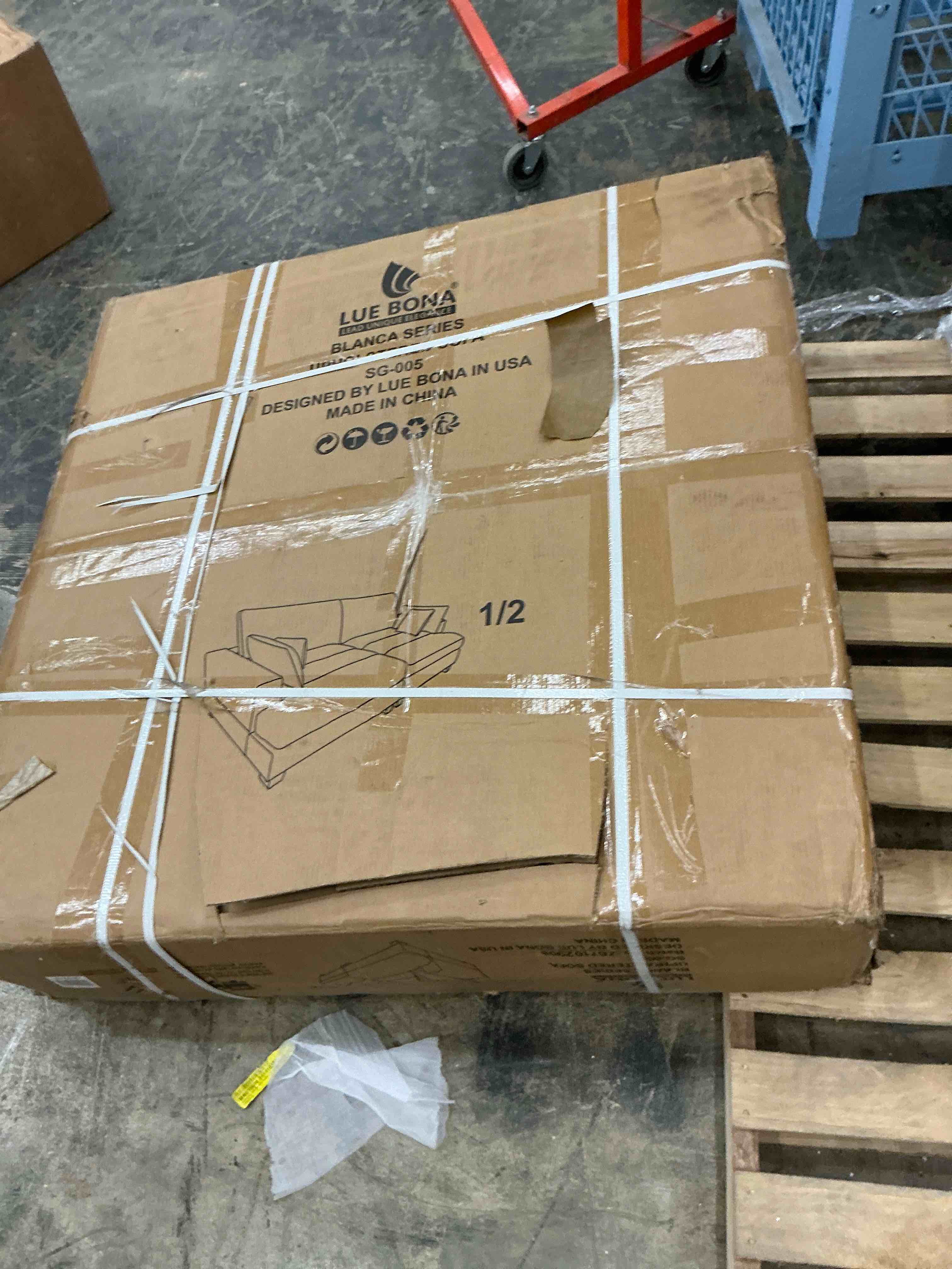 https://s3.amazonaws.com/lotting-images-prod/bidfta/BRN3789165_1777411246510.jpeg