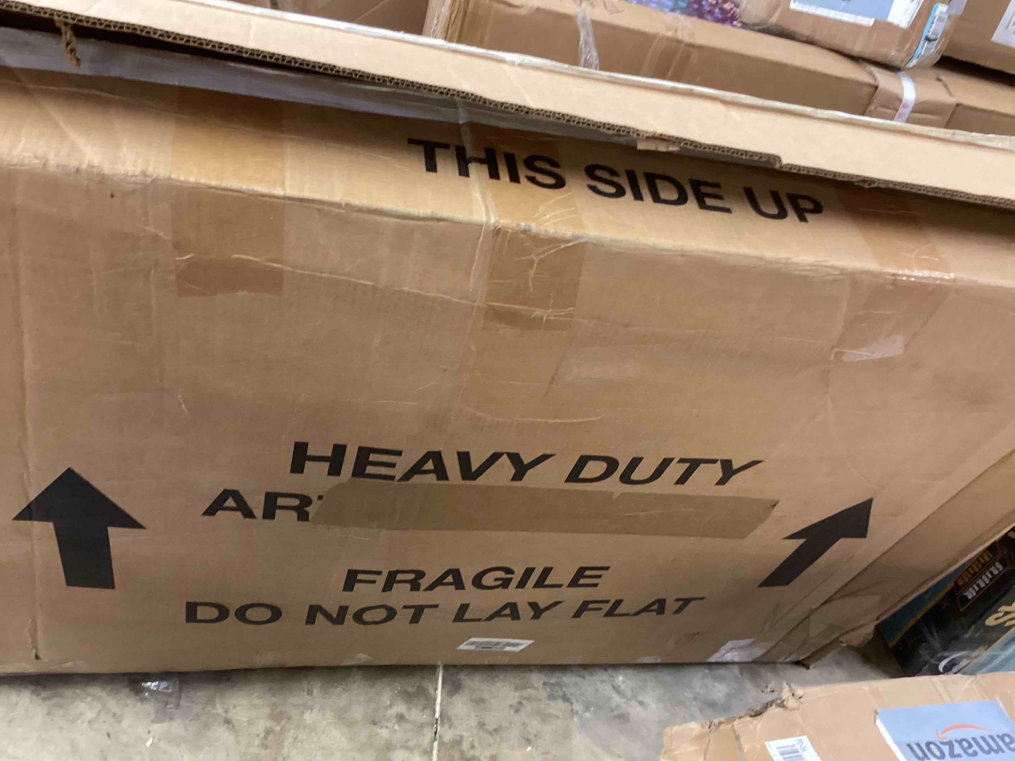 https://s3.amazonaws.com/lotting-images-prod/bidfta/BRN3789181_1777482624472.jpeg