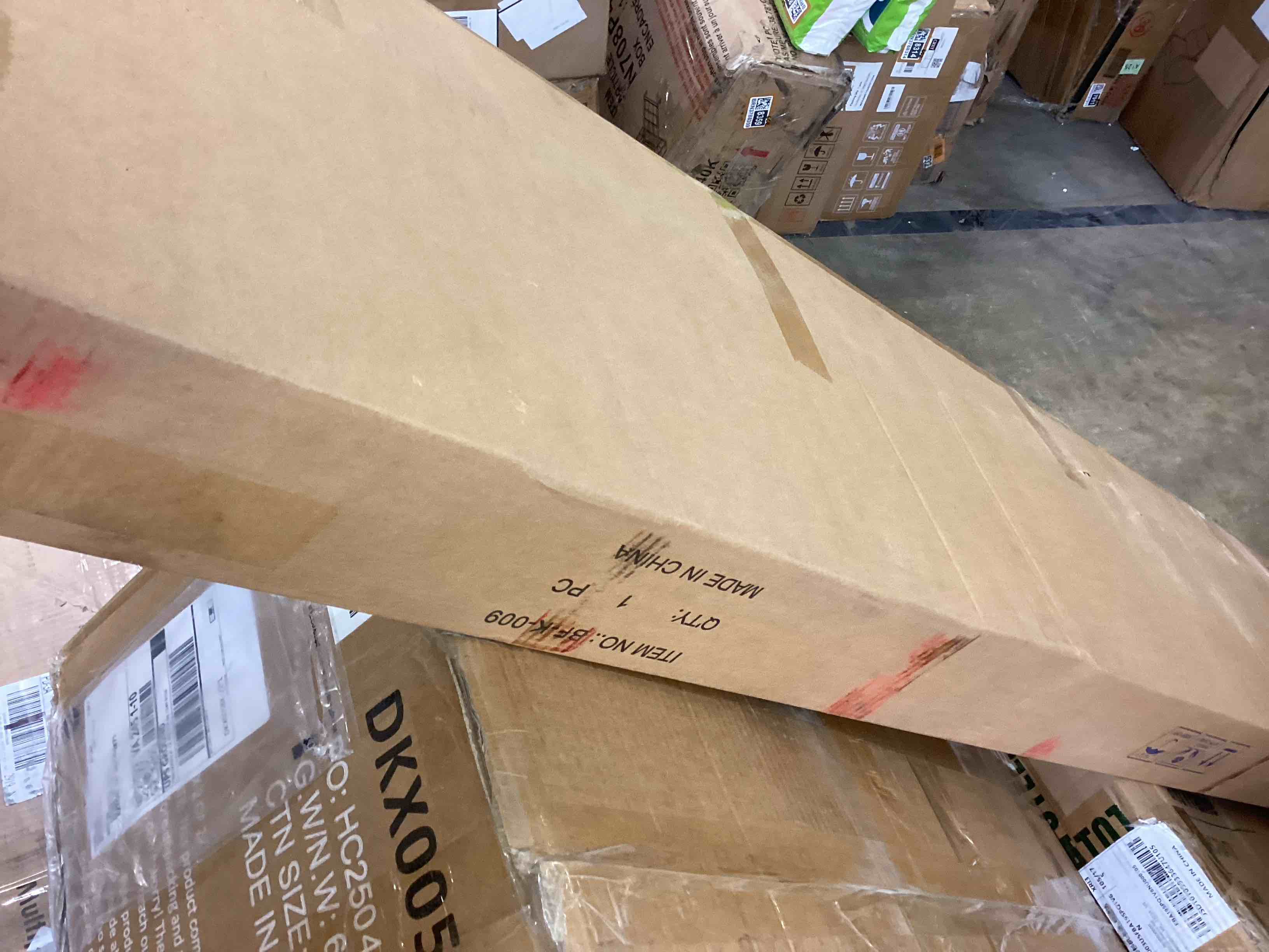 https://s3.amazonaws.com/lotting-images-prod/bidfta/BRN3789184_1777482897518.jpeg