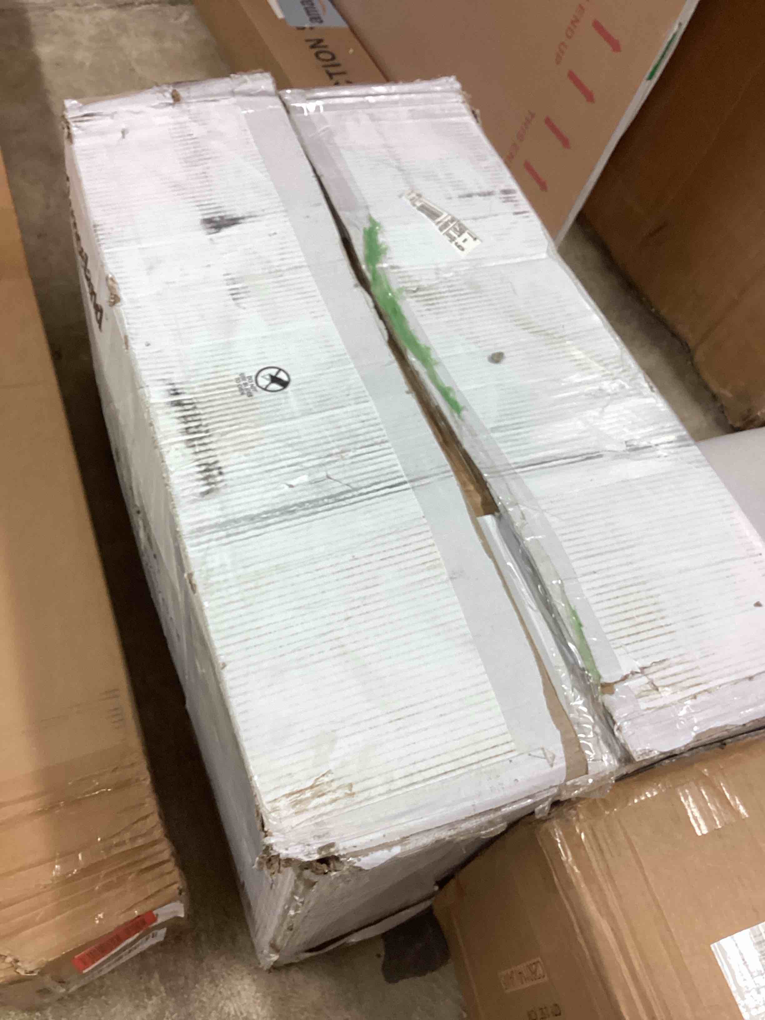 https://s3.amazonaws.com/lotting-images-prod/bidfta/BRN3789236_1777493092132.jpeg