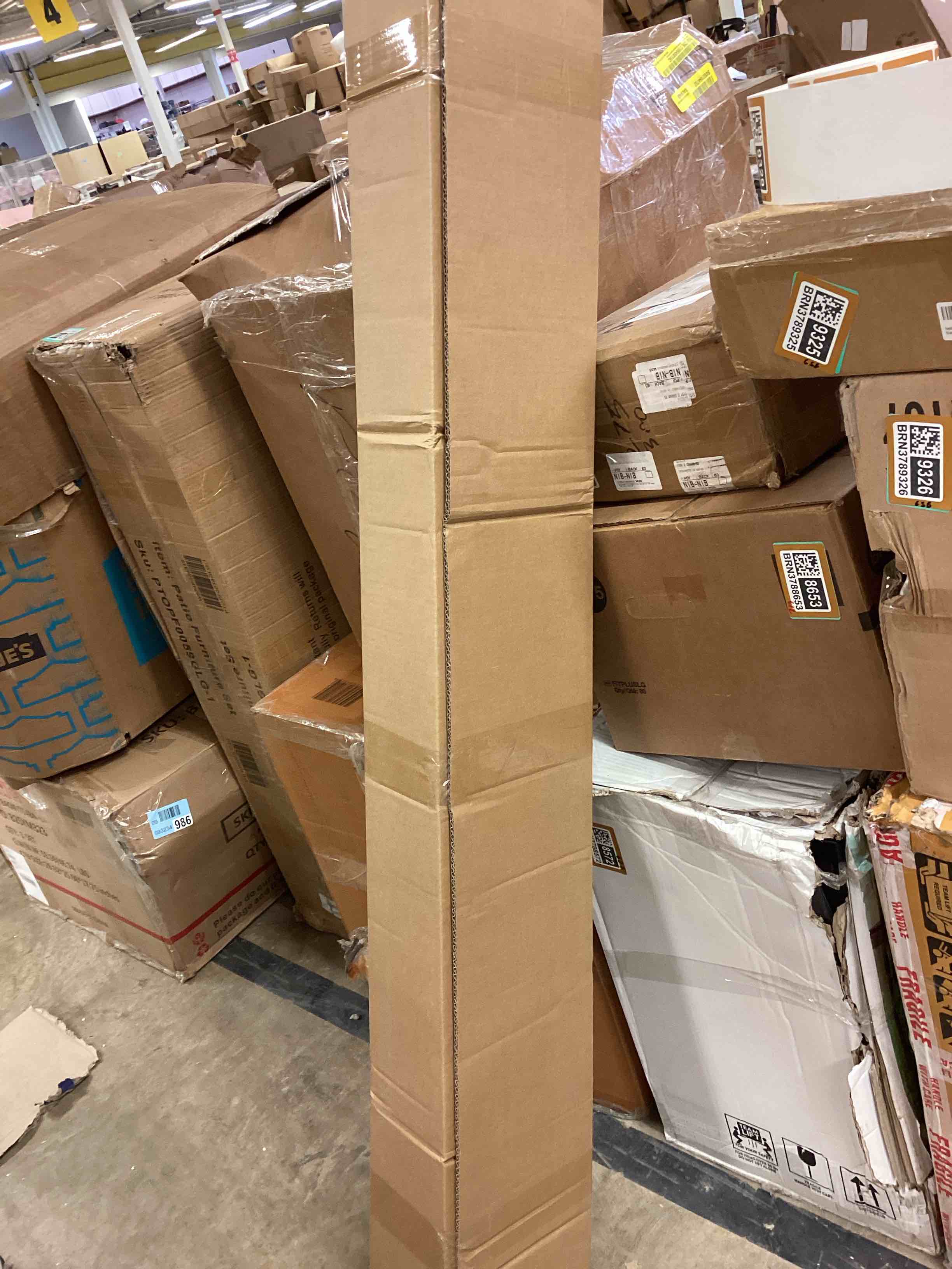 https://s3.amazonaws.com/lotting-images-prod/bidfta/BRN3789329_1777491940354.jpeg
