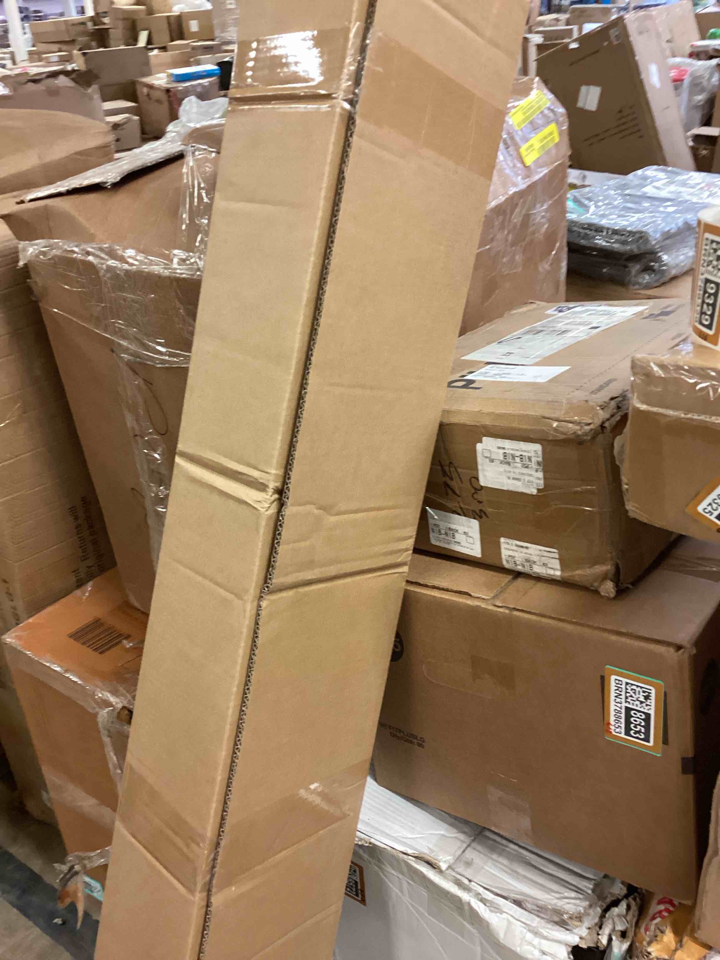 https://s3.amazonaws.com/lotting-images-prod/bidfta/BRN3789329_1777491943486.jpeg