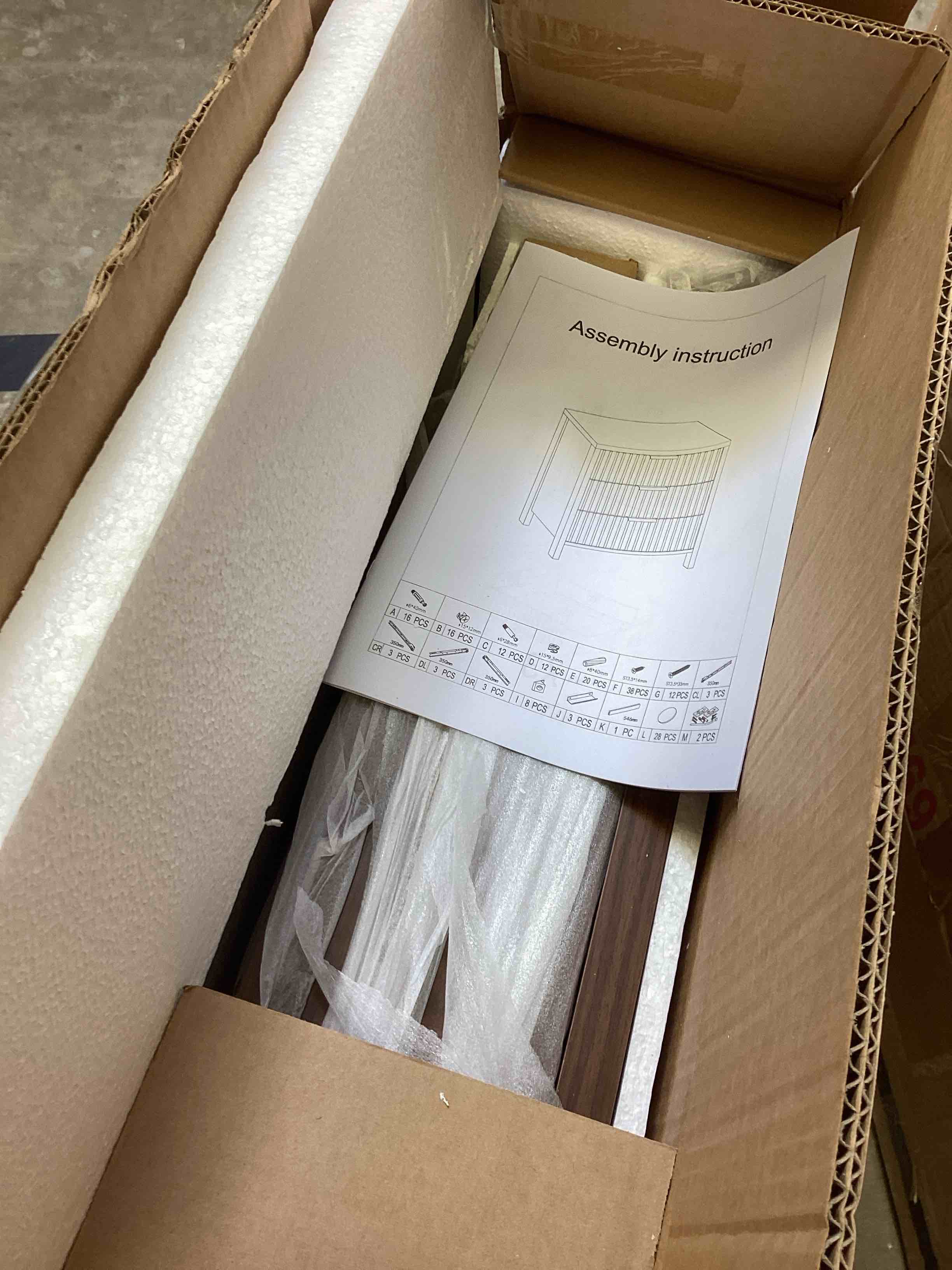 https://s3.amazonaws.com/lotting-images-prod/bidfta/BRN3789414_1777578505235.jpeg