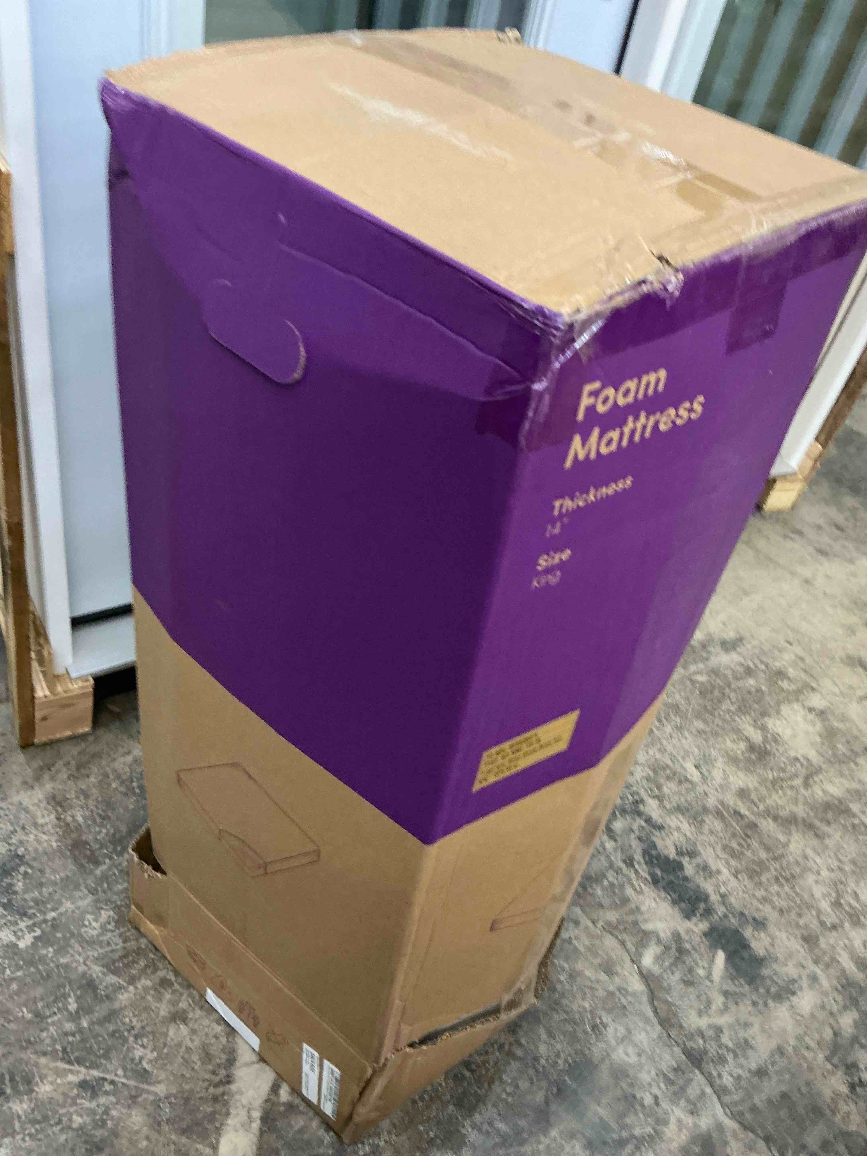https://s3.amazonaws.com/lotting-images-prod/bidfta/BRN3789453_1777577385949.jpeg
