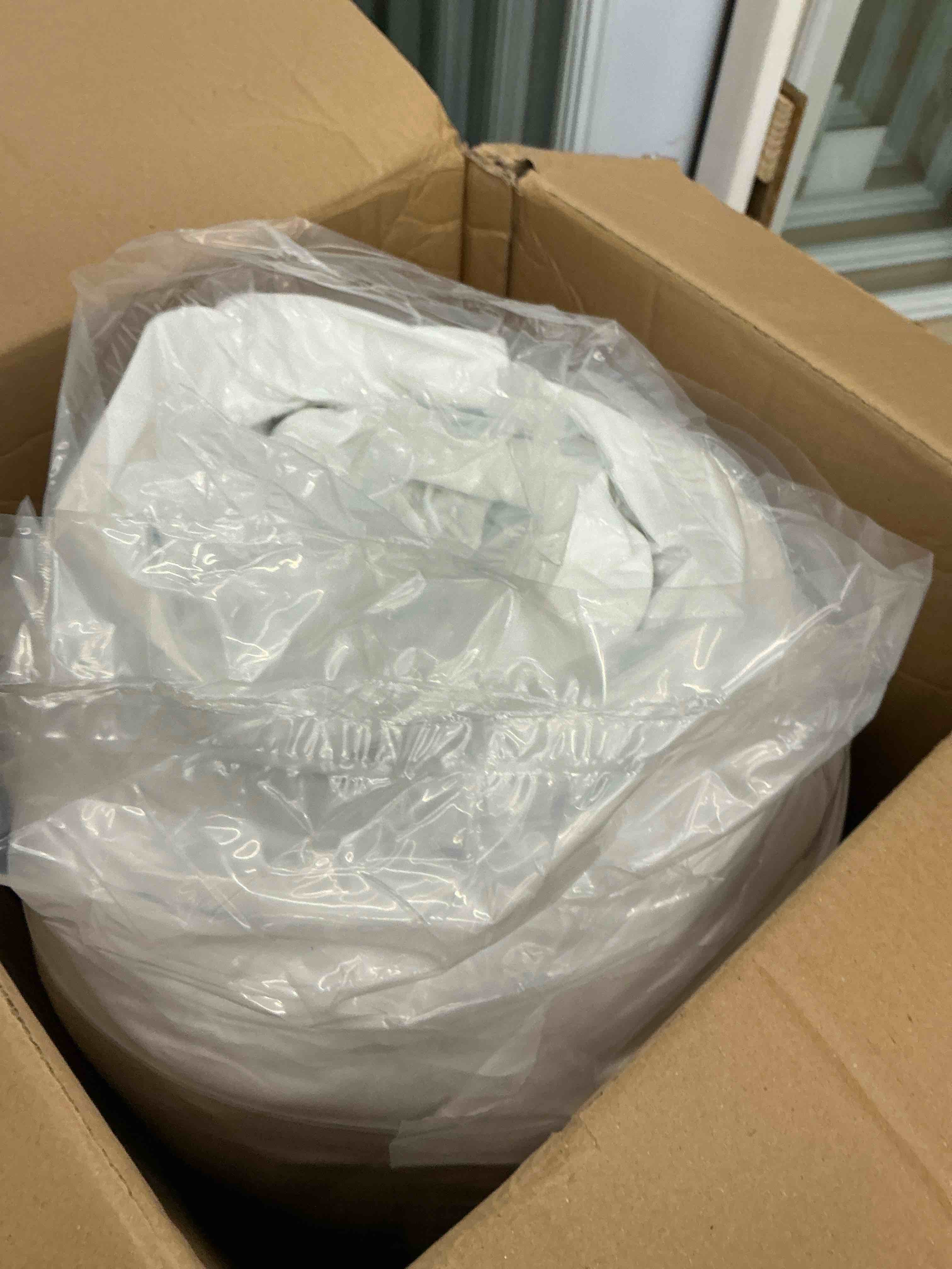 https://s3.amazonaws.com/lotting-images-prod/bidfta/BRN3789453_1777577519734.jpeg