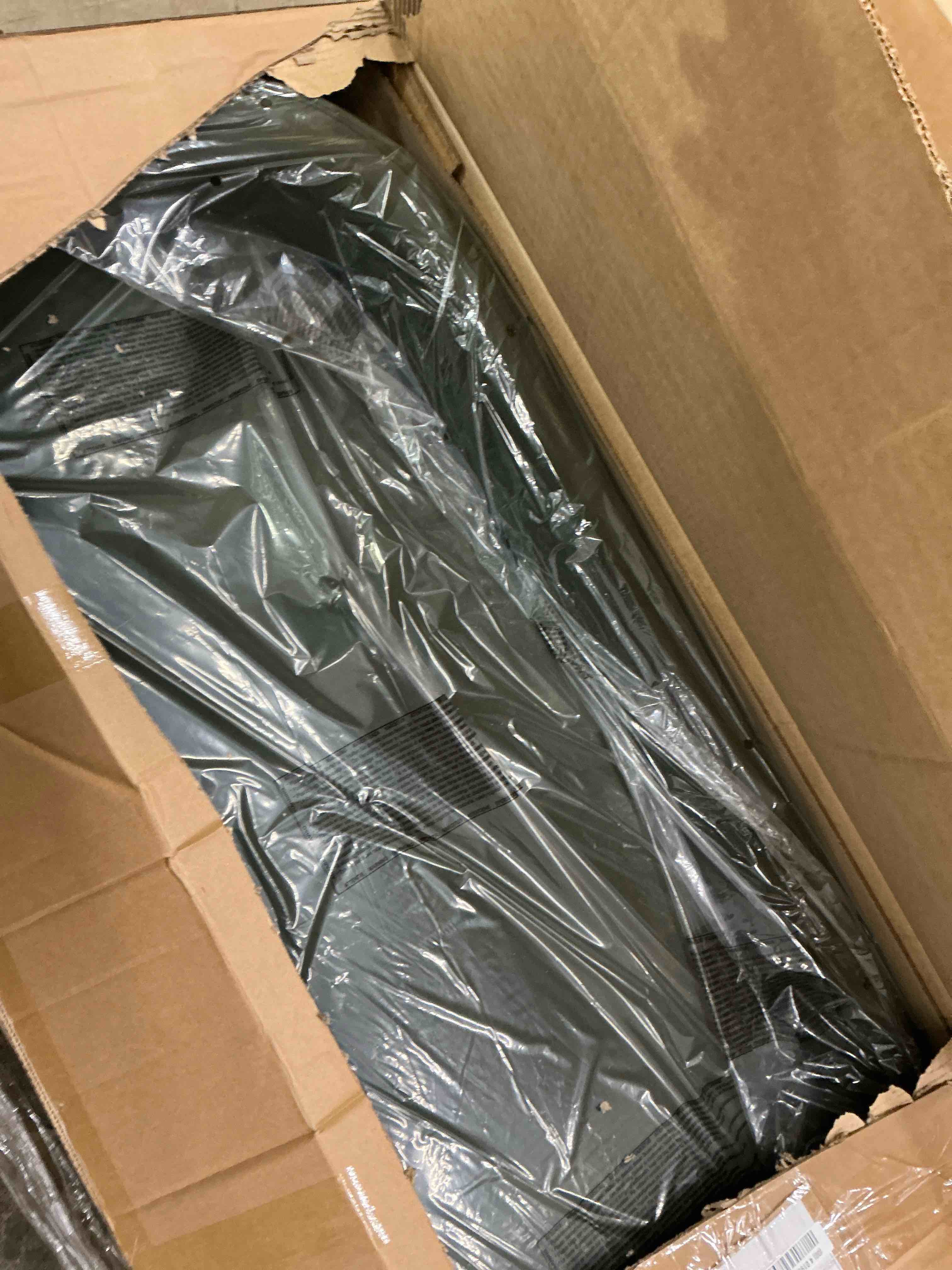https://s3.amazonaws.com/lotting-images-prod/bidfta/BRN3789454_1777577736987.jpeg